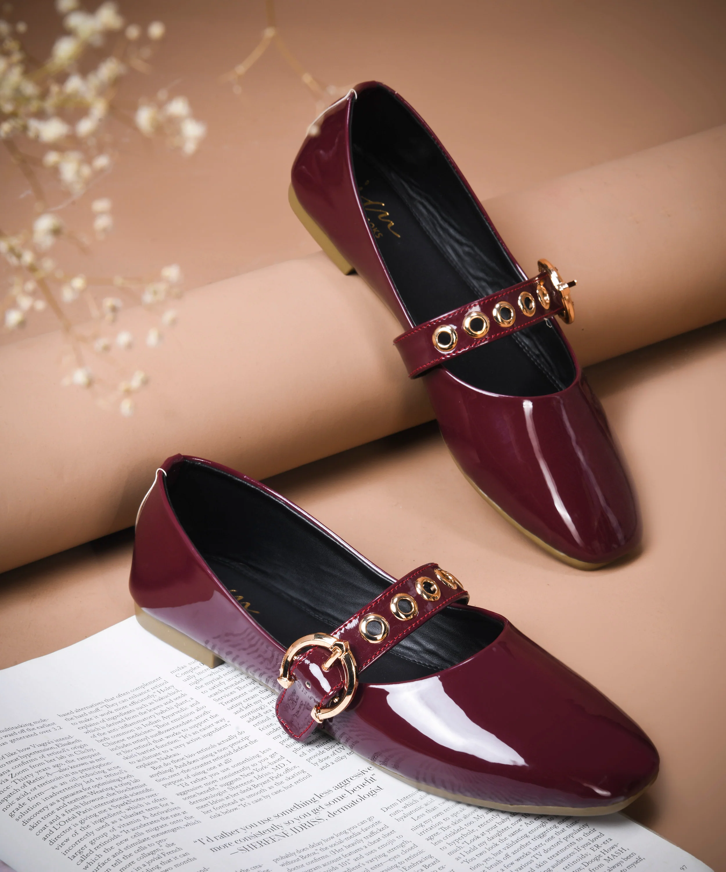 Glossy Chain-Detail Ballet Loafers