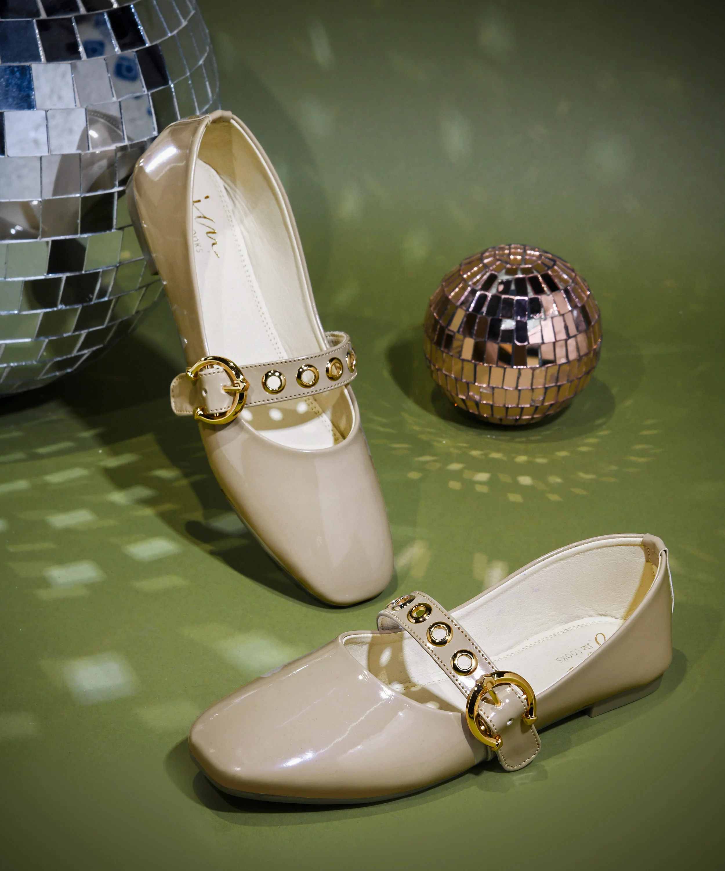 Glossy Chain-Detail Ballet Loafers - Image 13