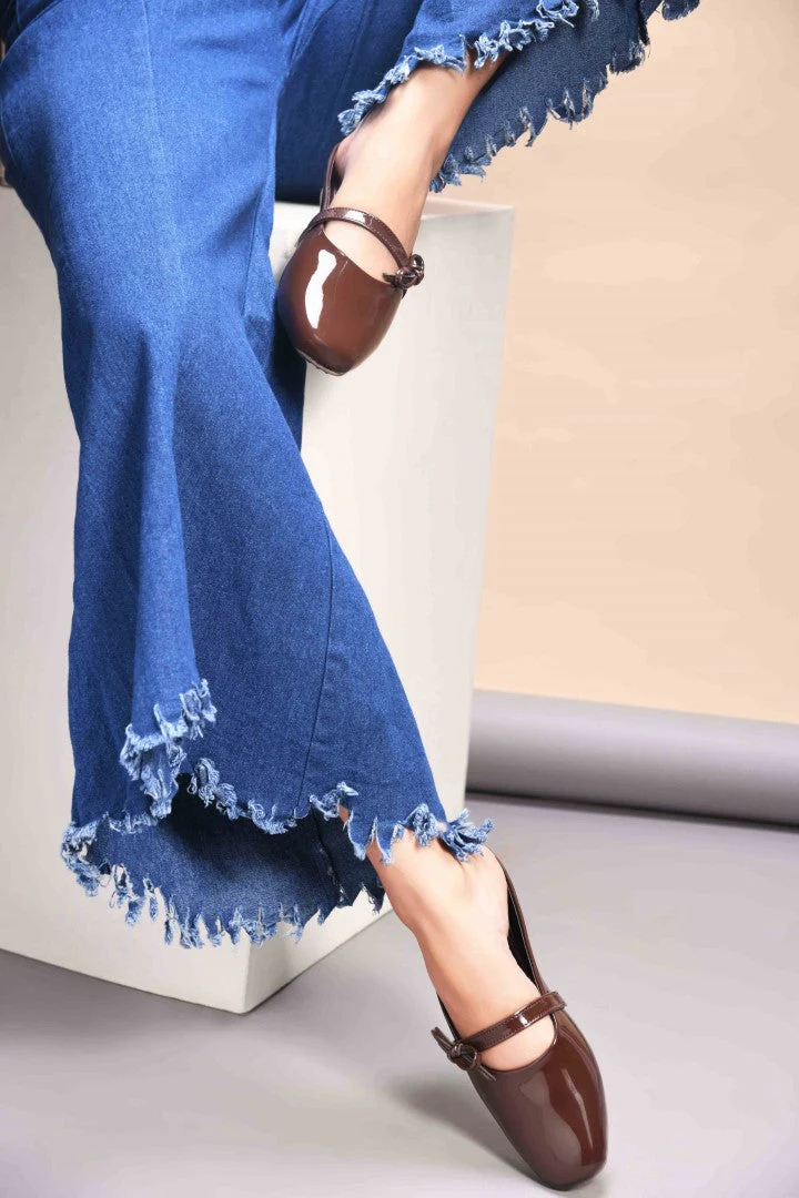 Glossy Slip-On Loafers With Bow - Image 5