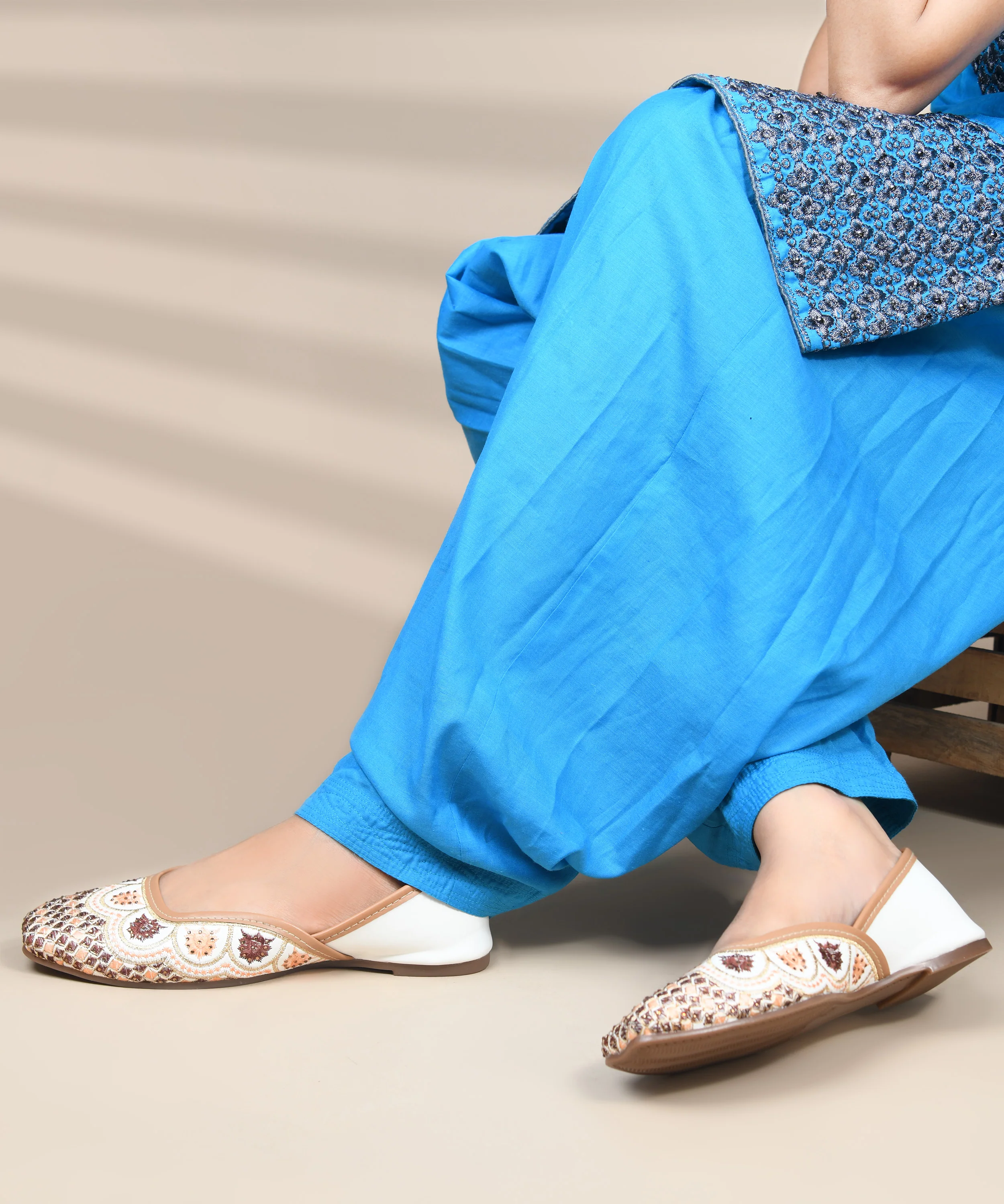 Handcrafted Embroidered Jutti Flats - Image 15