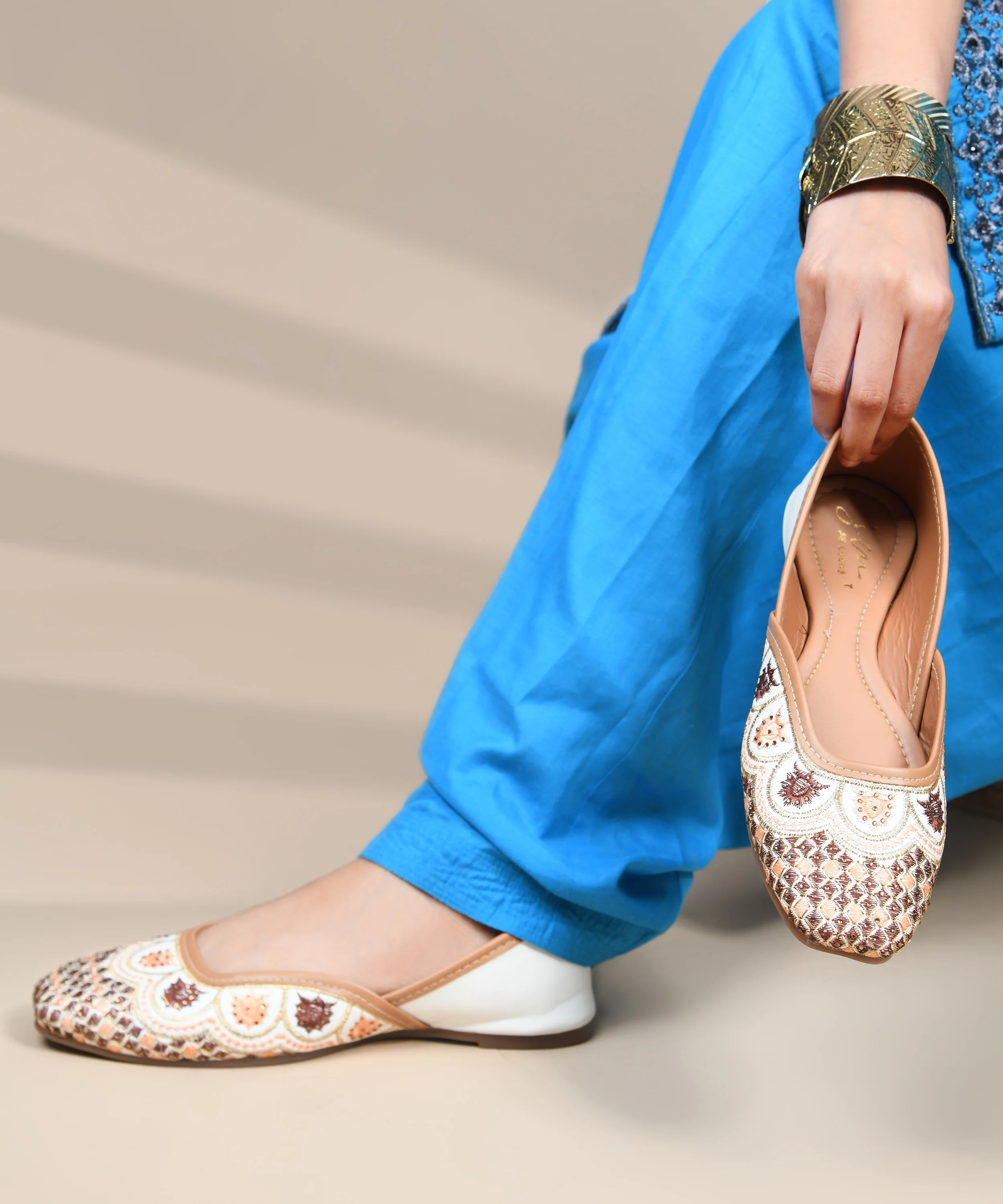 Handcrafted Embroidered Jutti Flats - Image 16