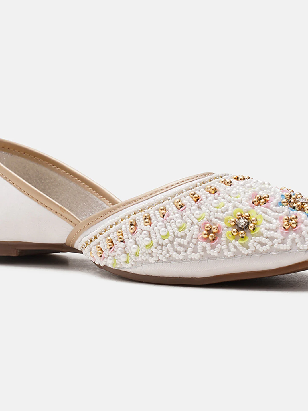 JM Looks Floral Embroidered Beaded Jutti - Image 18