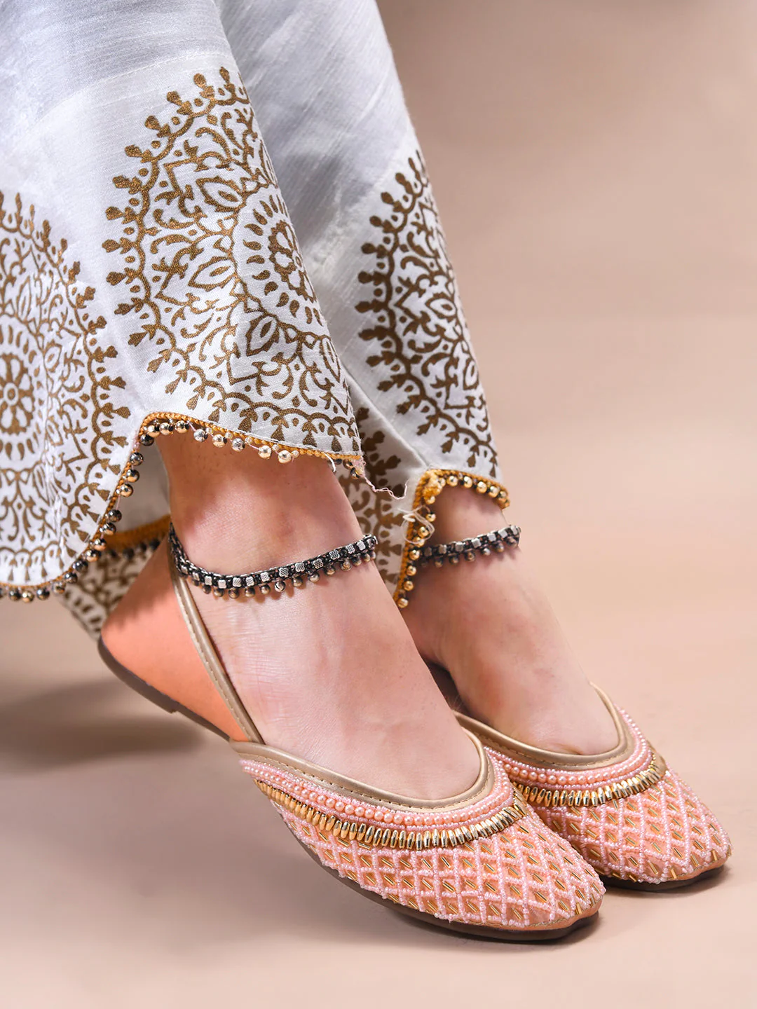 JM Looks Beaded Geometric Design Jutti - Image 10