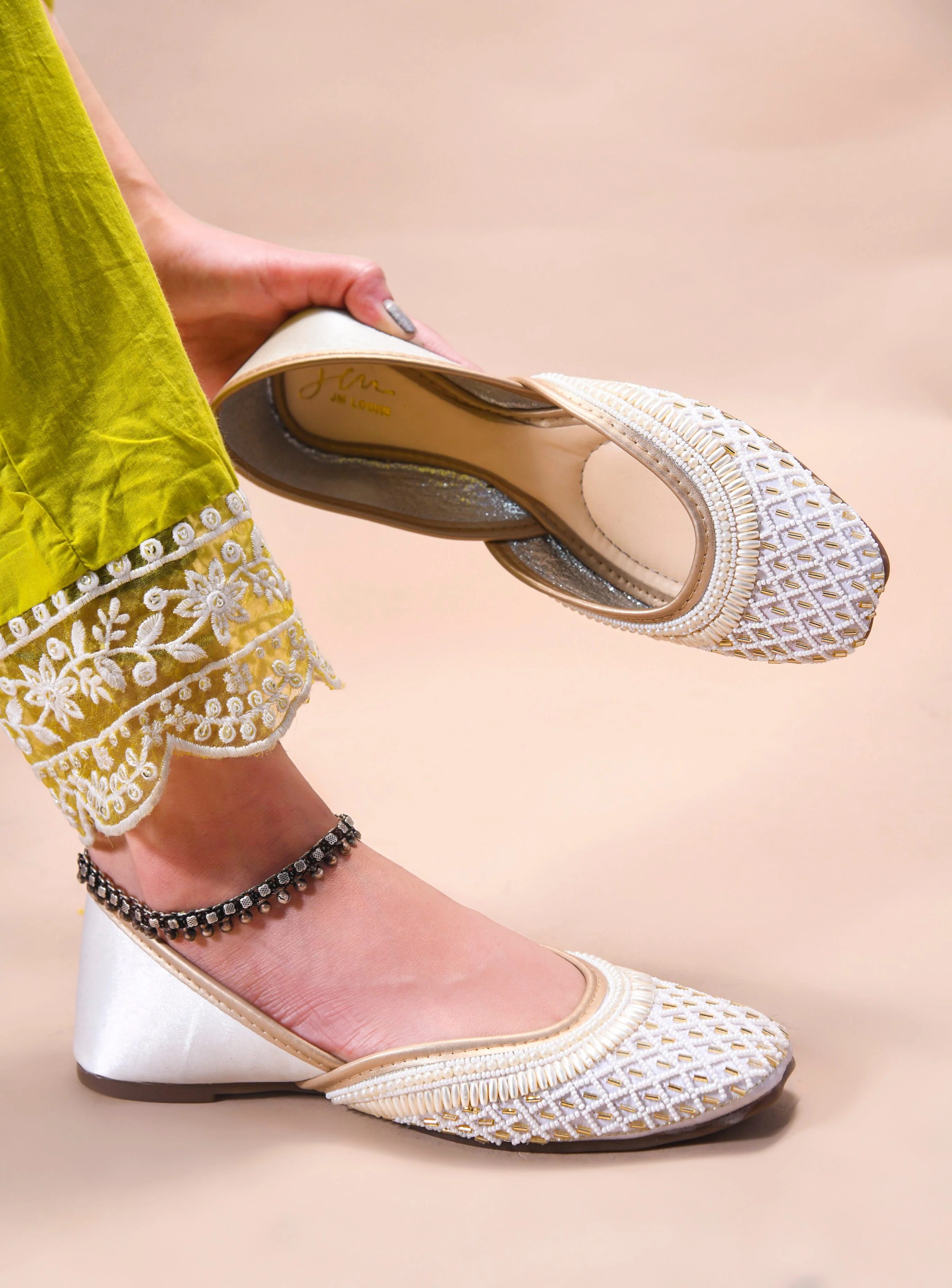 JM Looks Beaded Geometric Design Jutti - Image 14