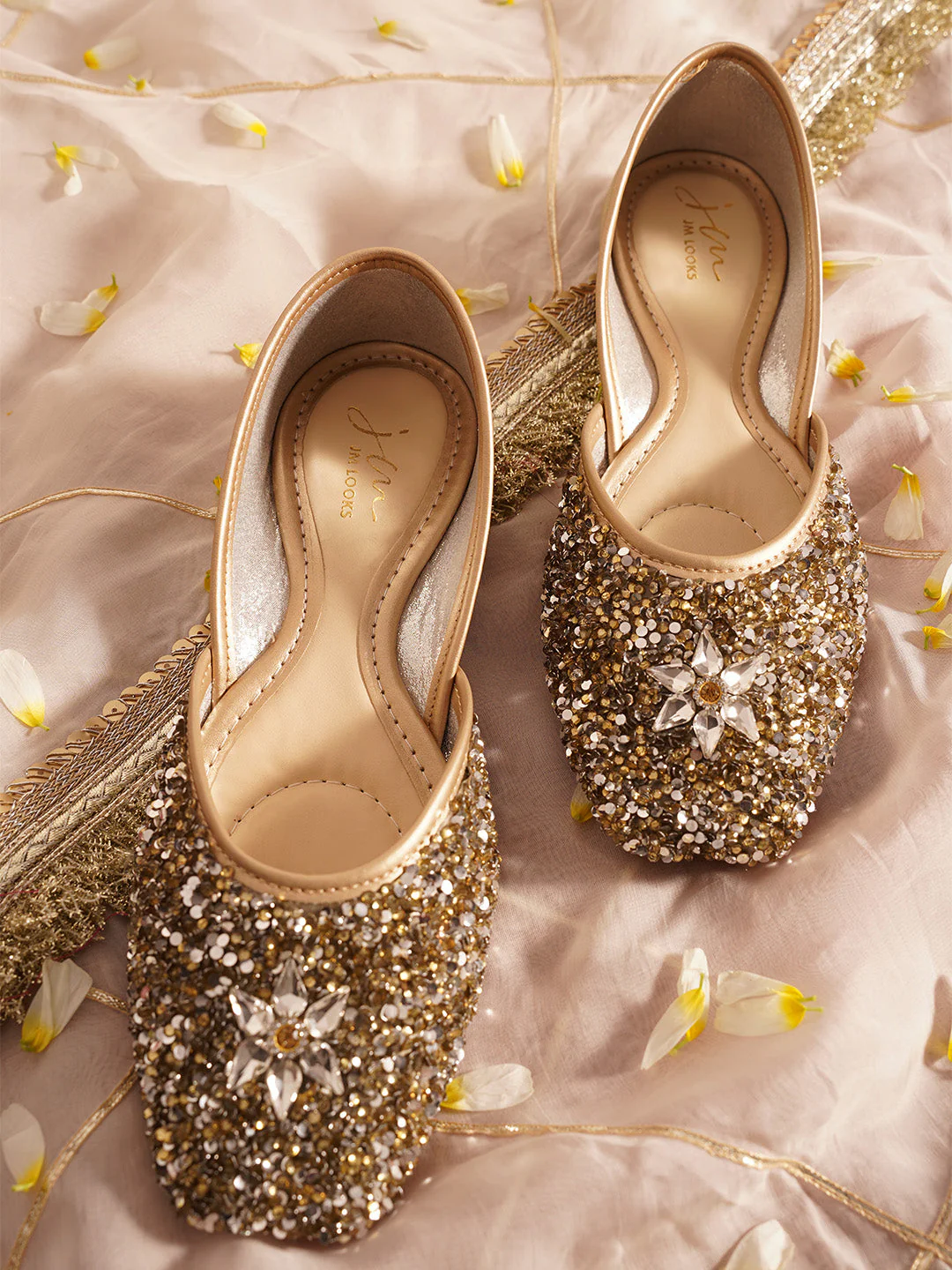 JM Looks Sequin Embellished Floral Jutti - Image 7