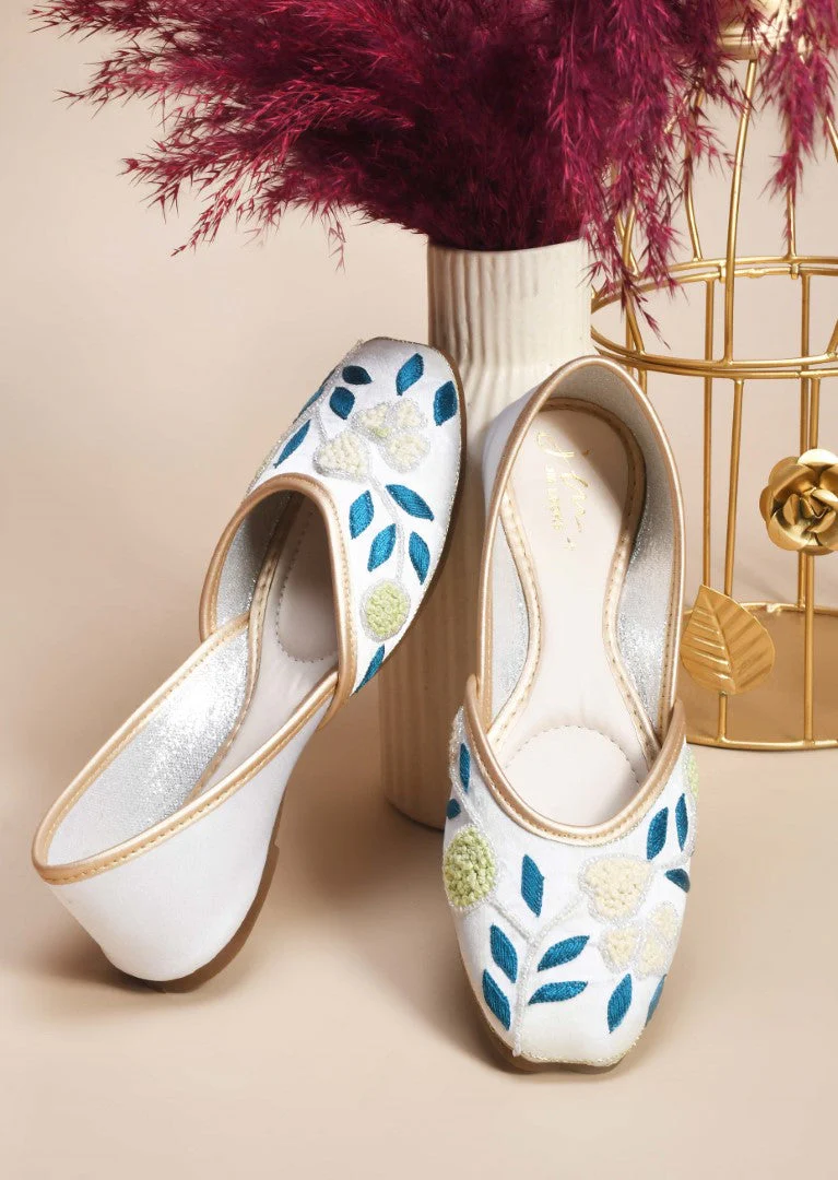 Jm Looks Floral Embroidered Juttis for Women - Image 6