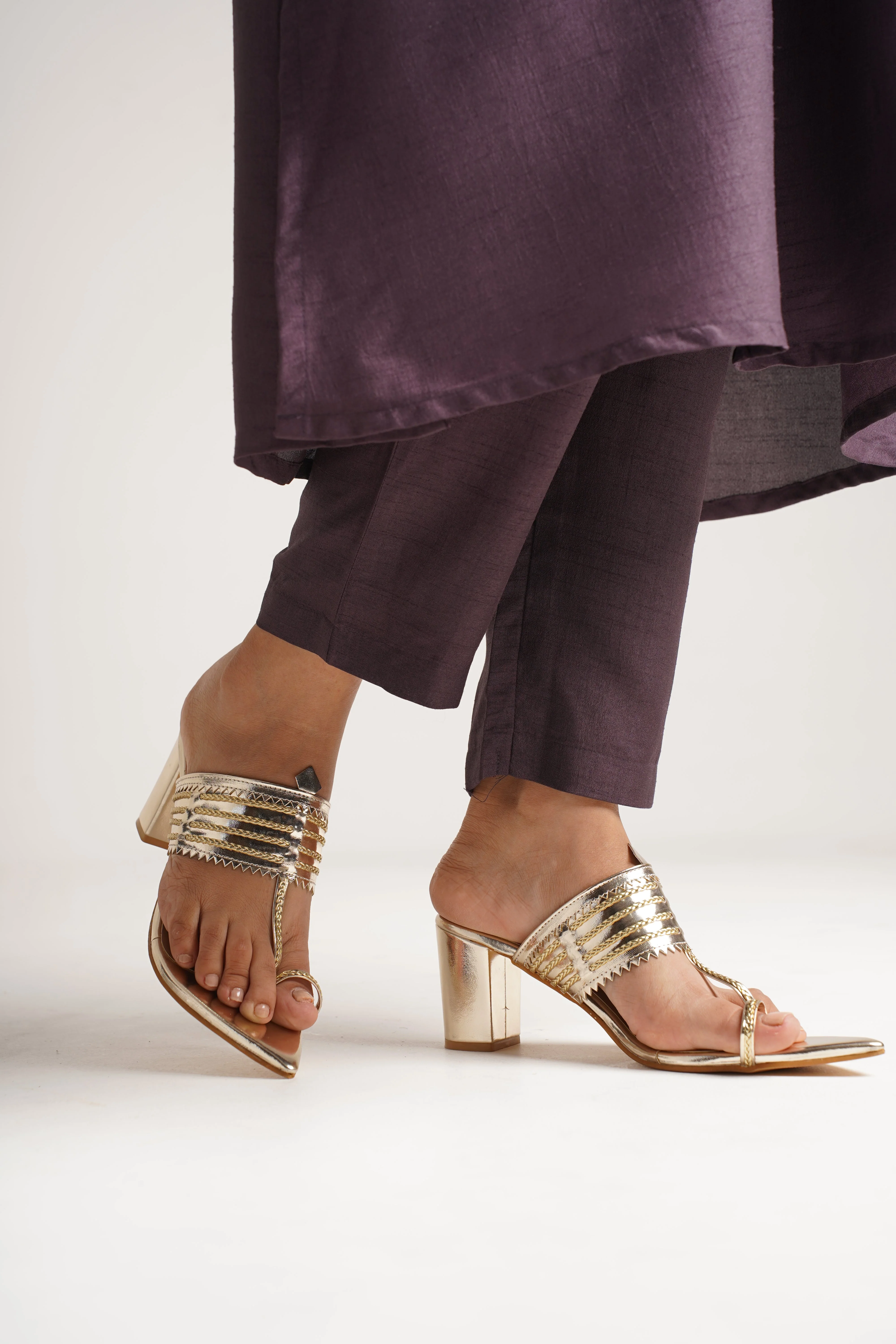 Jm Looks Classic Toe-Ring Block Heels - Image 10