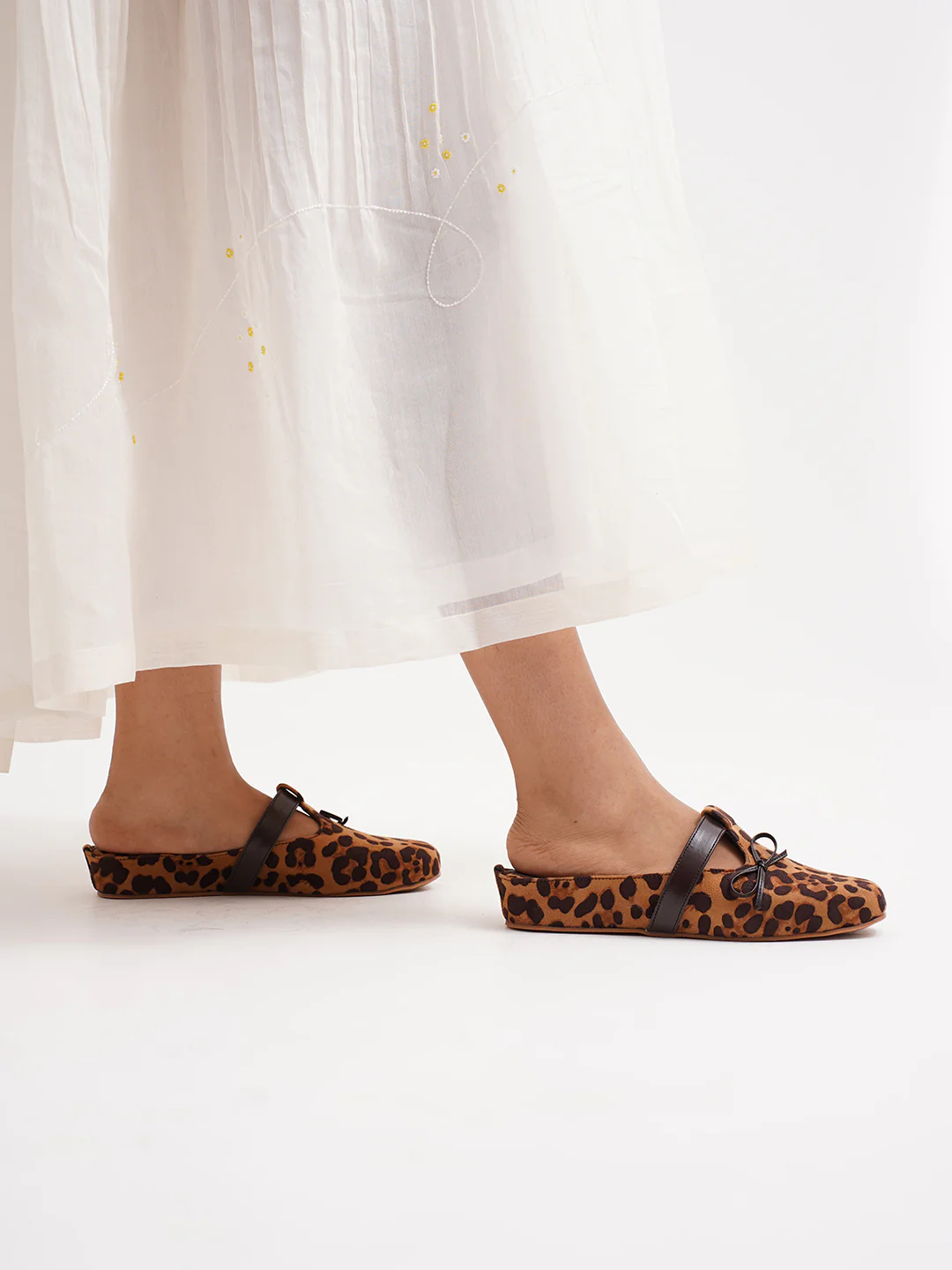 Leopard Print Slip-On Loafers with Bow Accent - Image 3