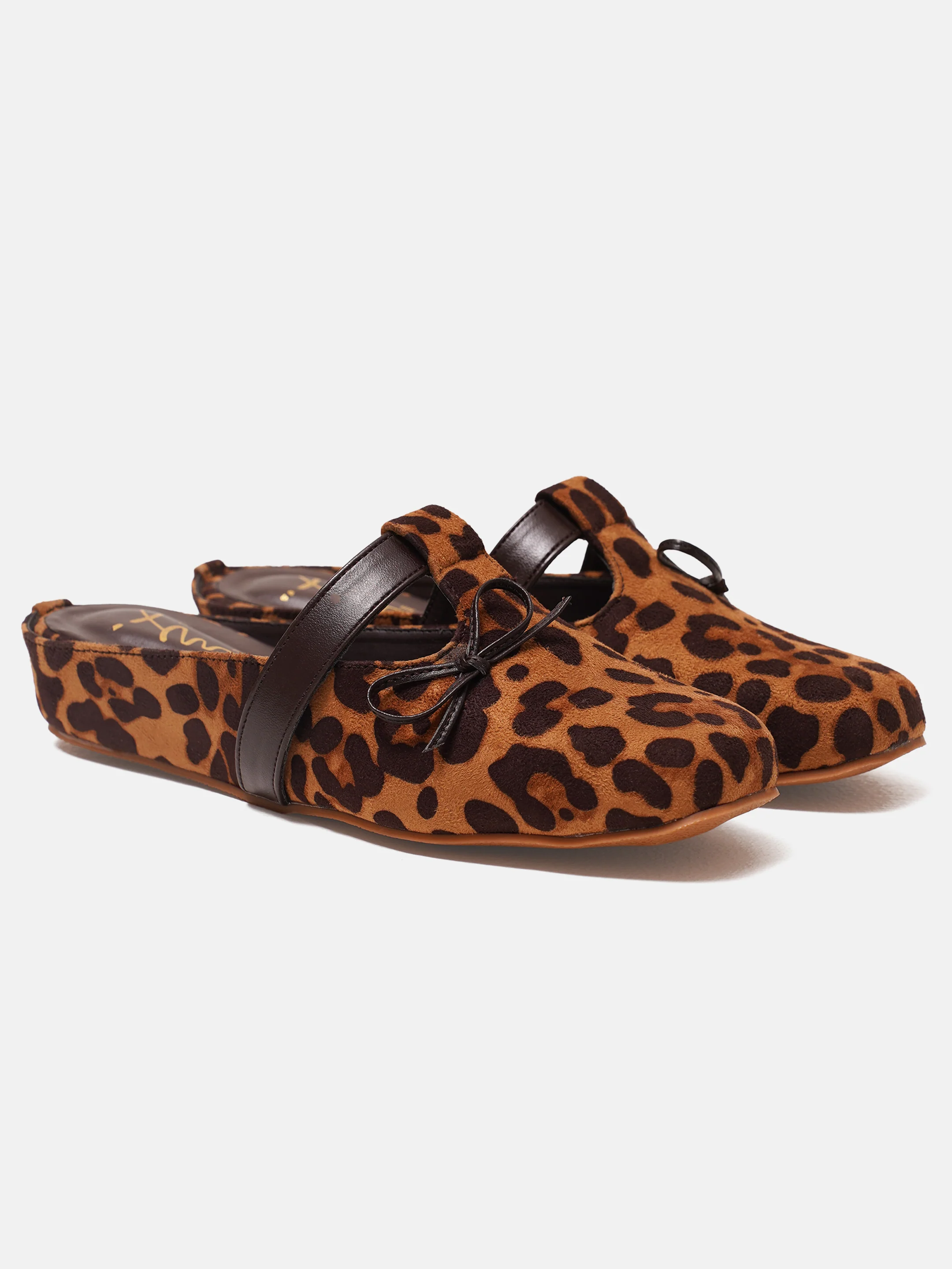 Leopard Print Slip-On Loafers with Bow Accent - Image 5