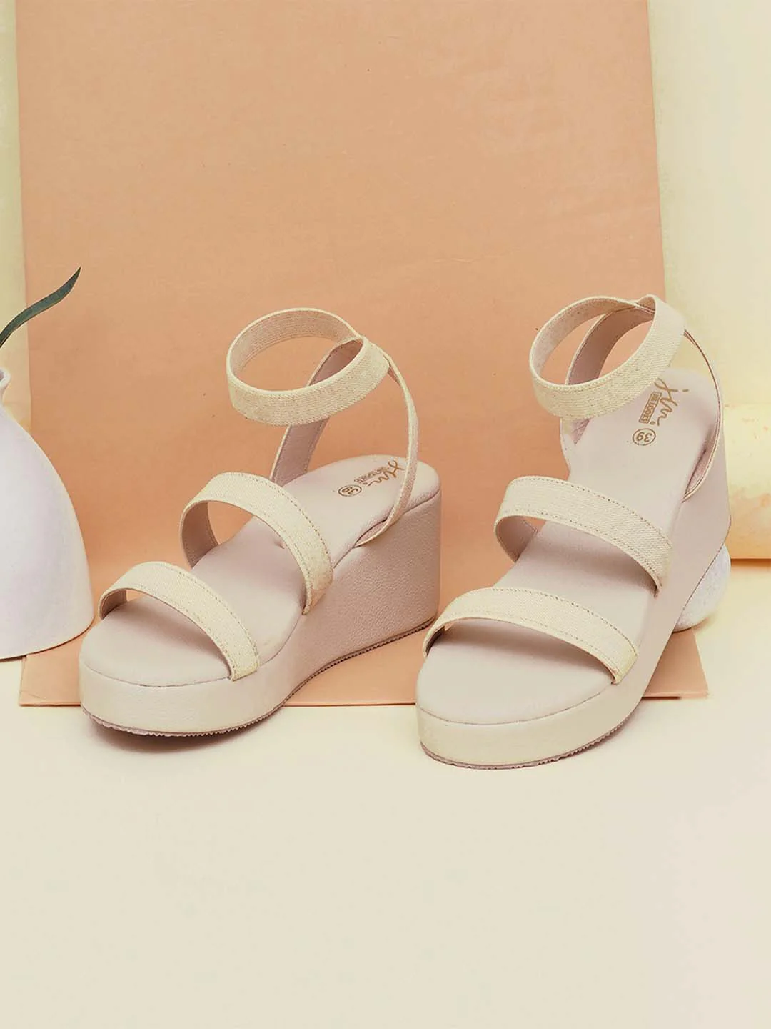 Lightweight Platform Sandals with Stretchable Straps - Image 13