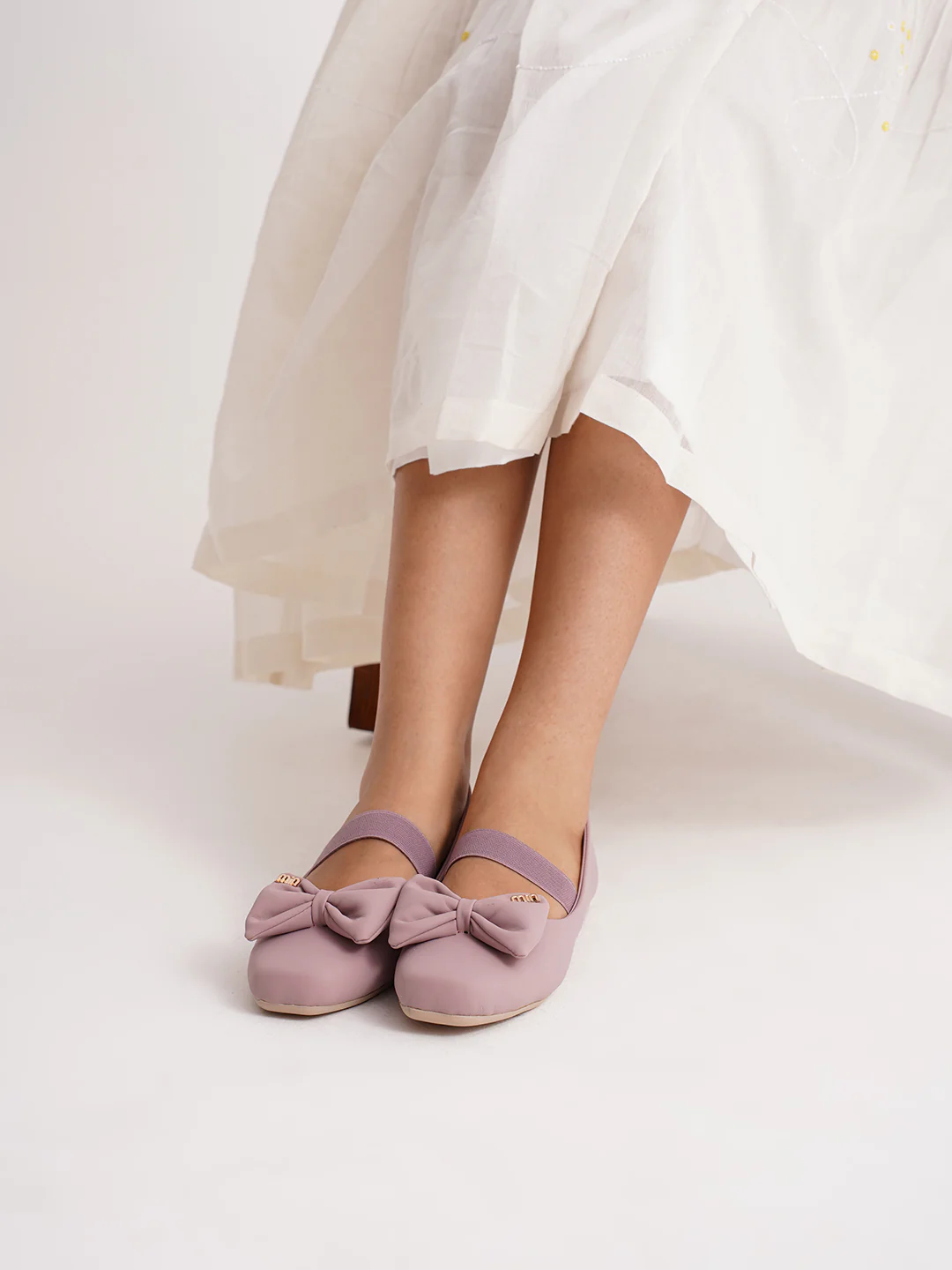 Mary Jane Flats with Bow and Elastic Strap - Image 18