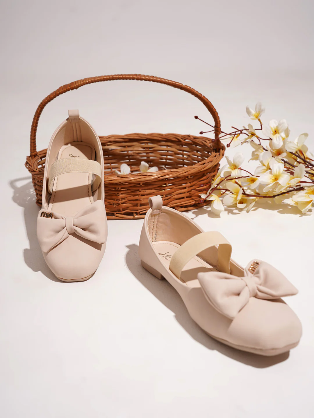 Mary Jane Flats with Bow and Elastic Strap - Image 8