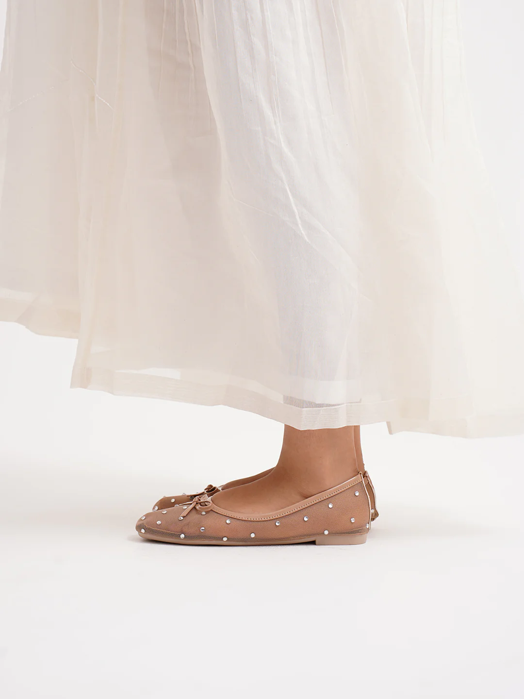 Mesh Dotted Ballet Flats with Bow Accent - Image 3