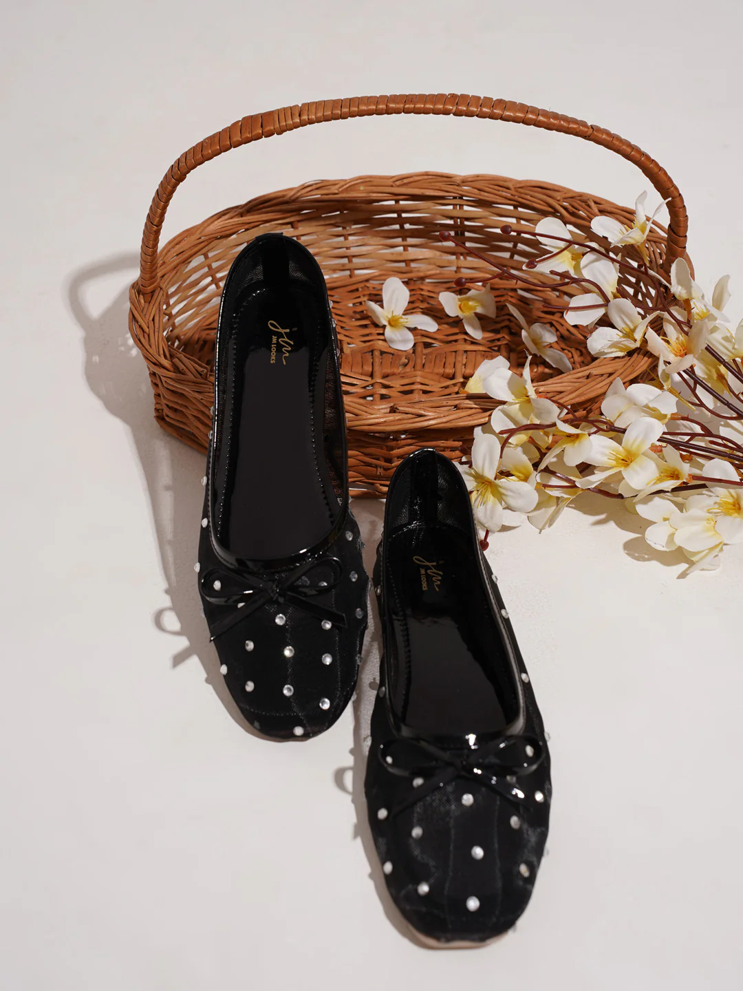 Mesh Dotted Ballet Flats with Bow Accent - Image 7