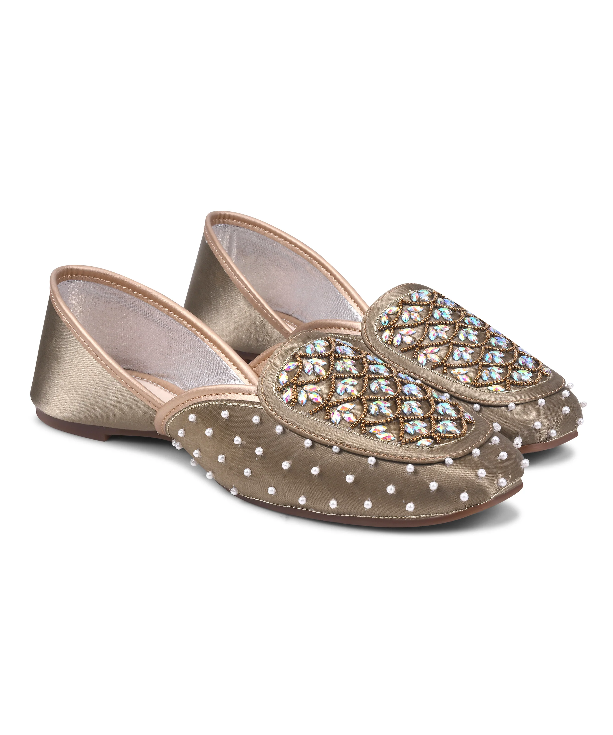 Mirror and Pearl Embellished Ethnic Juttis - Image 12