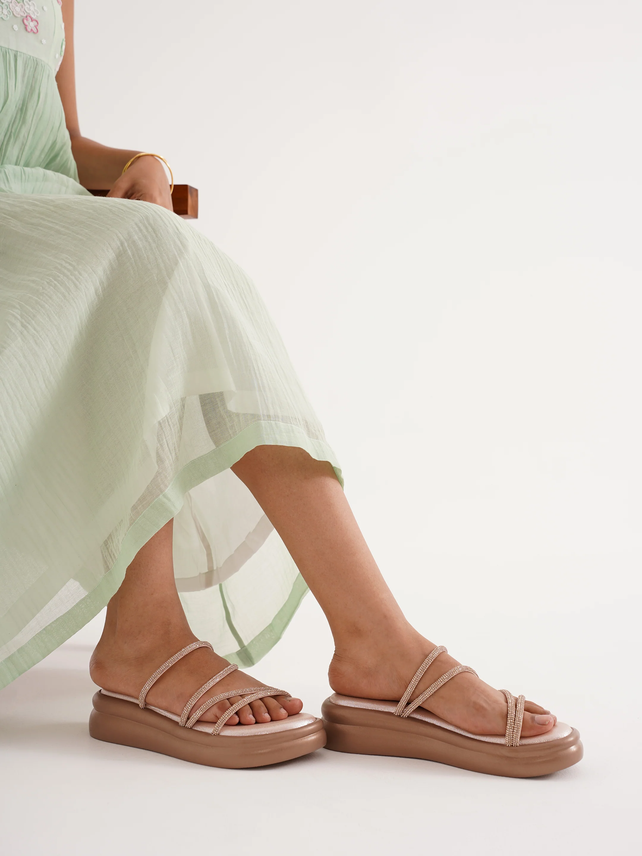 Padded Sole Strappy Slip-On Sandals for Women - Image 17