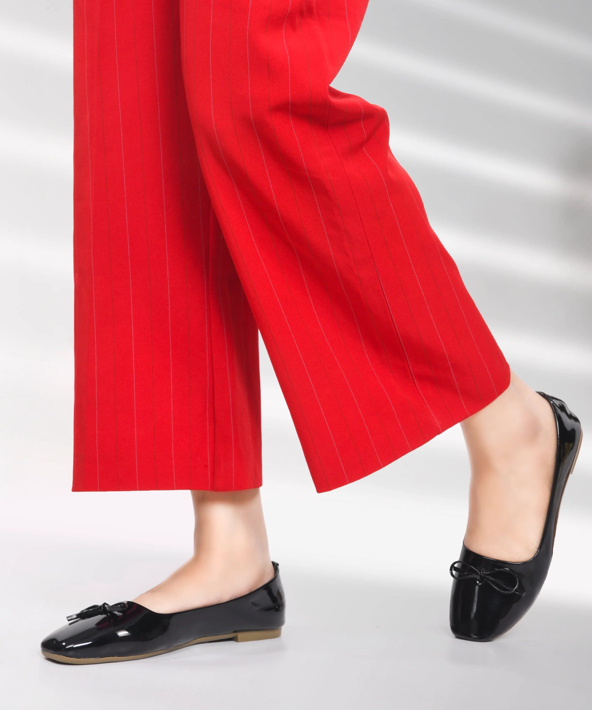 Patent Block Heel Pumps with Bow - Image 4
