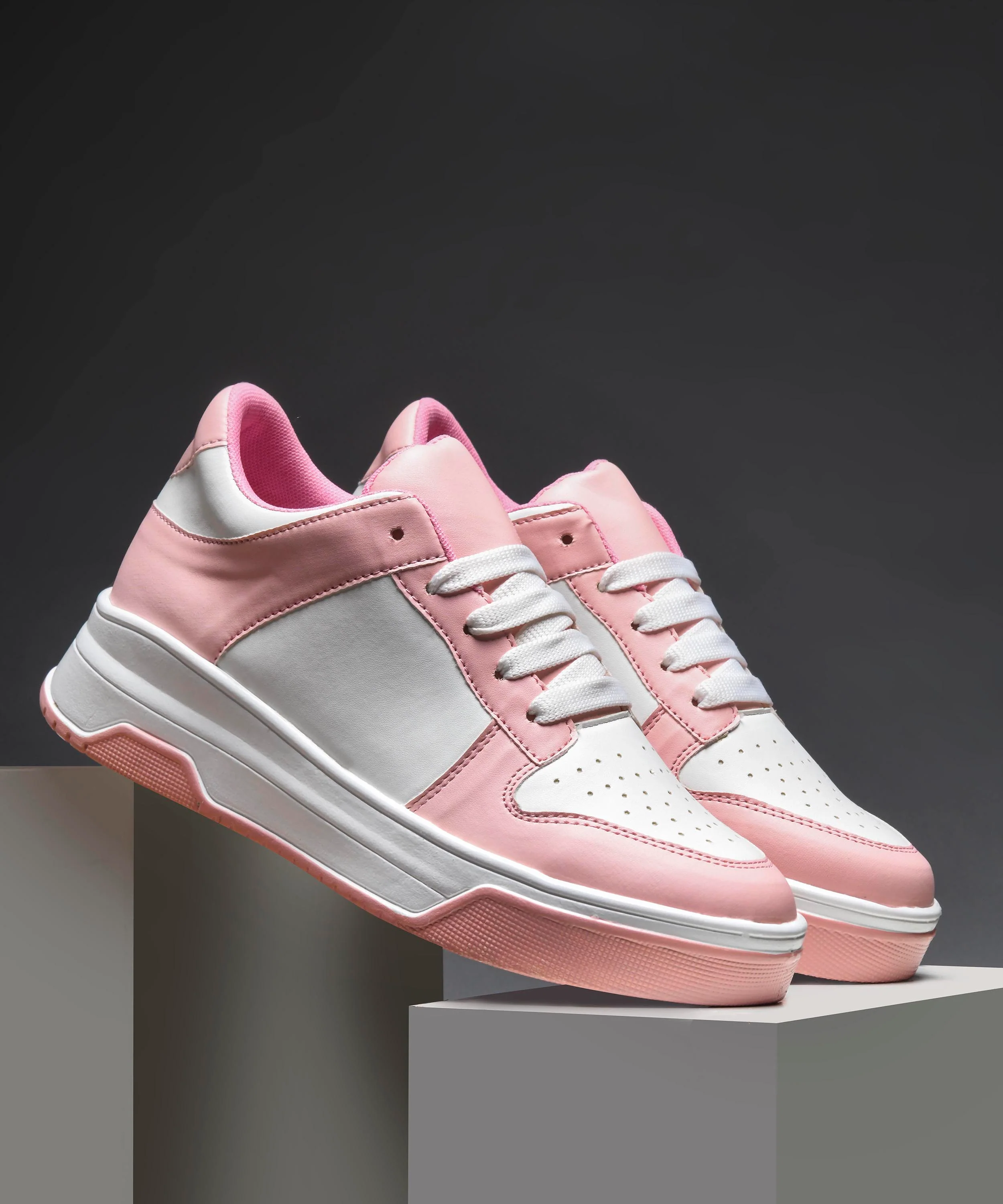 Platform Lace-Up Casual Sneakers