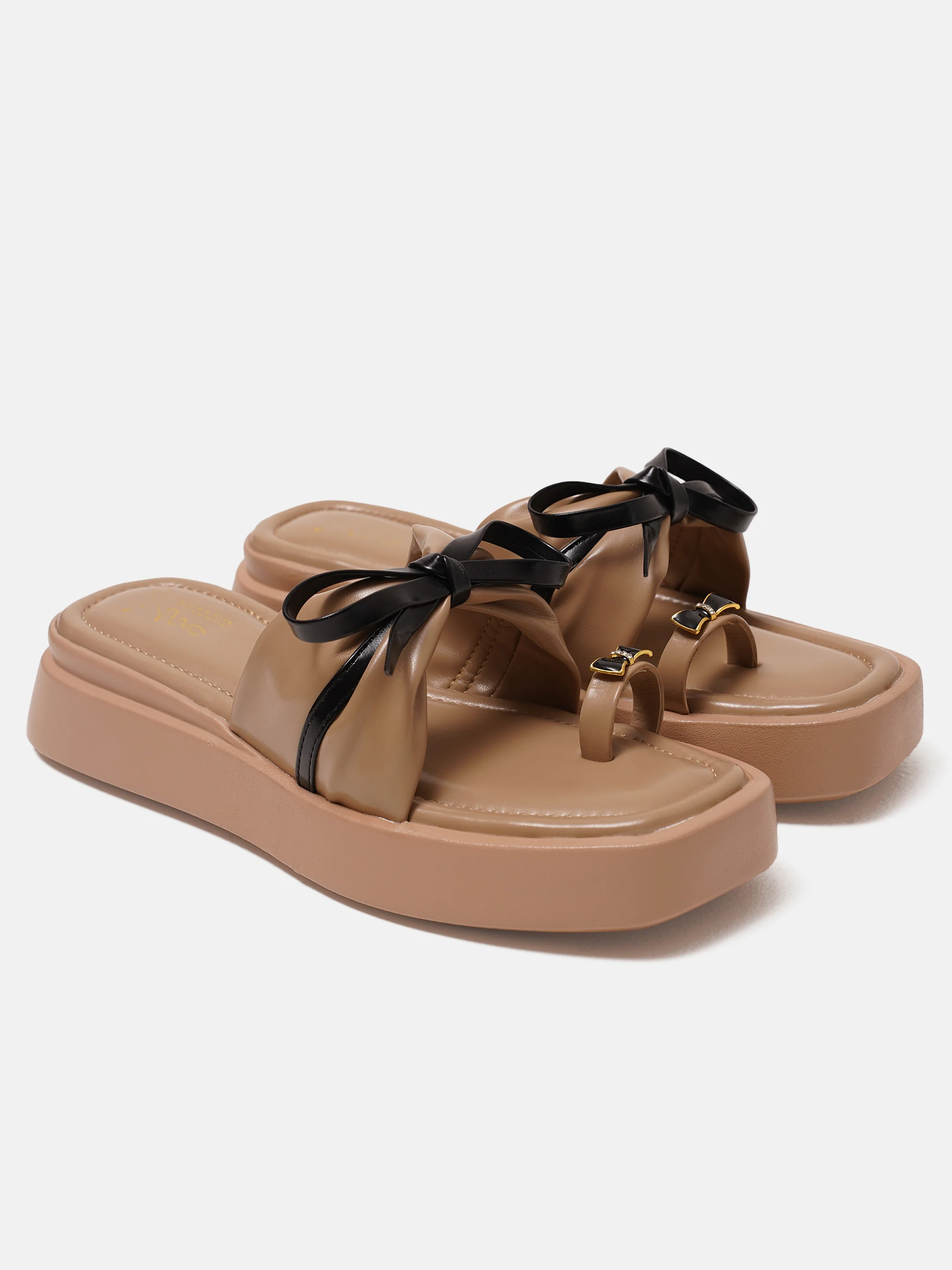 Platform Toe-Ring Slides with Bow Accent - Image 7
