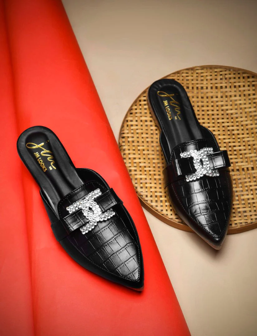 Pointed Mules with Textured Finish and Bow Detail - Image 10