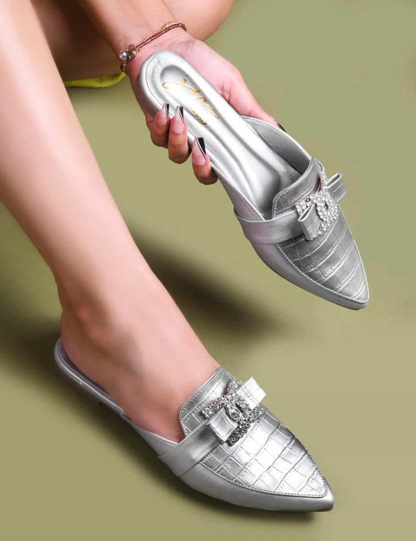 Pointed Mules with Textured Finish and Bow Detail - Image 21