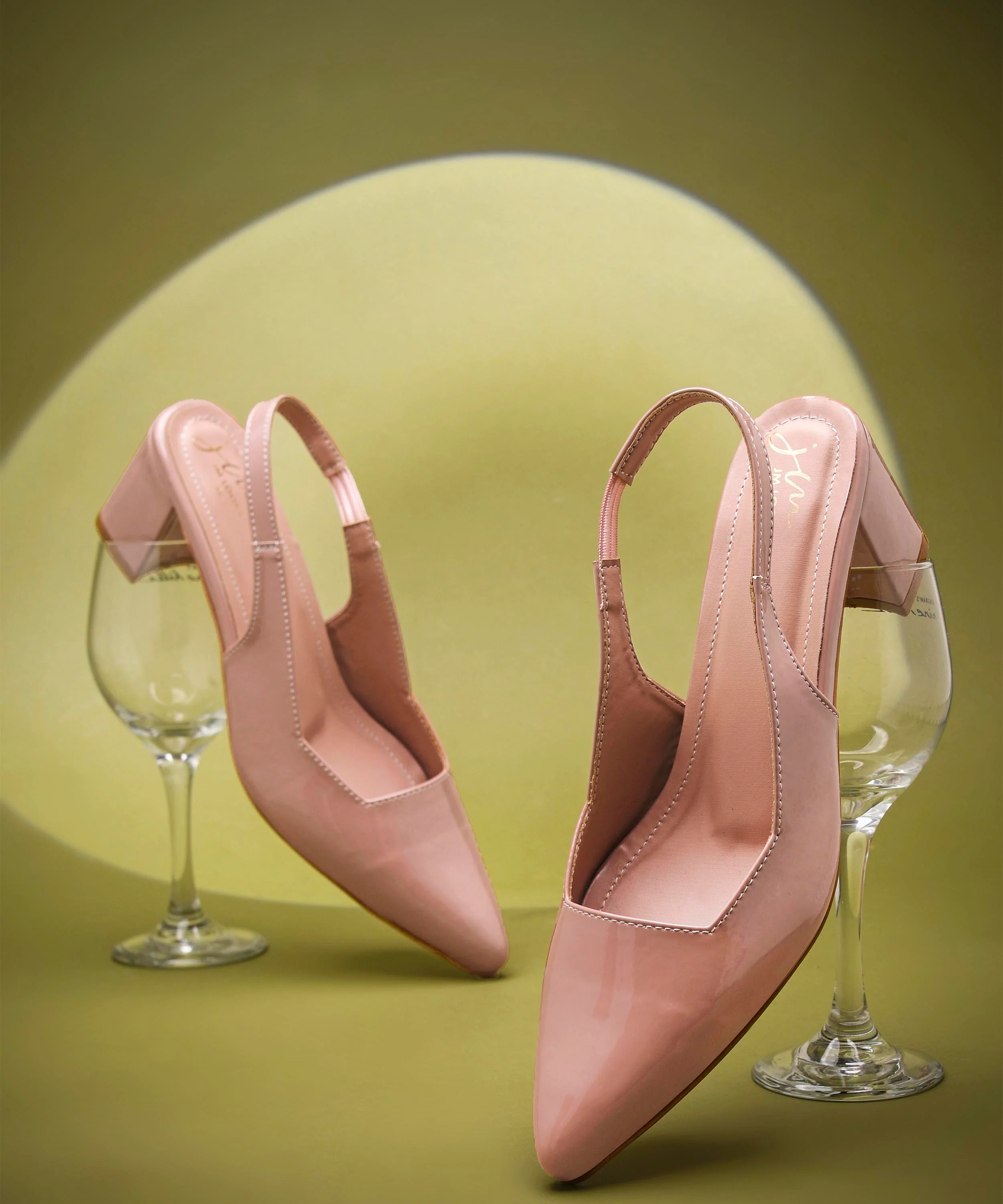 Pointed Toe Block Heel Slingback Pumps - Image 7