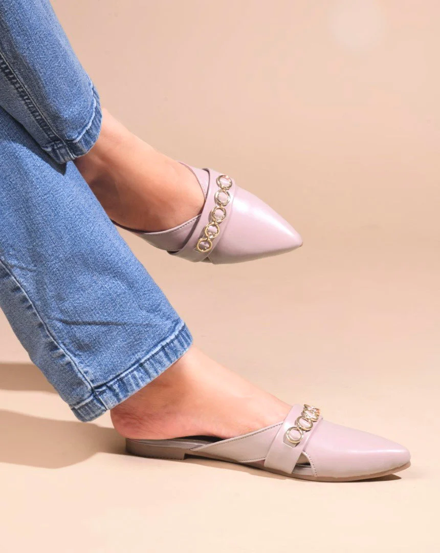 JM Looks Women's Chain Detail Pointed Mules - Image 13