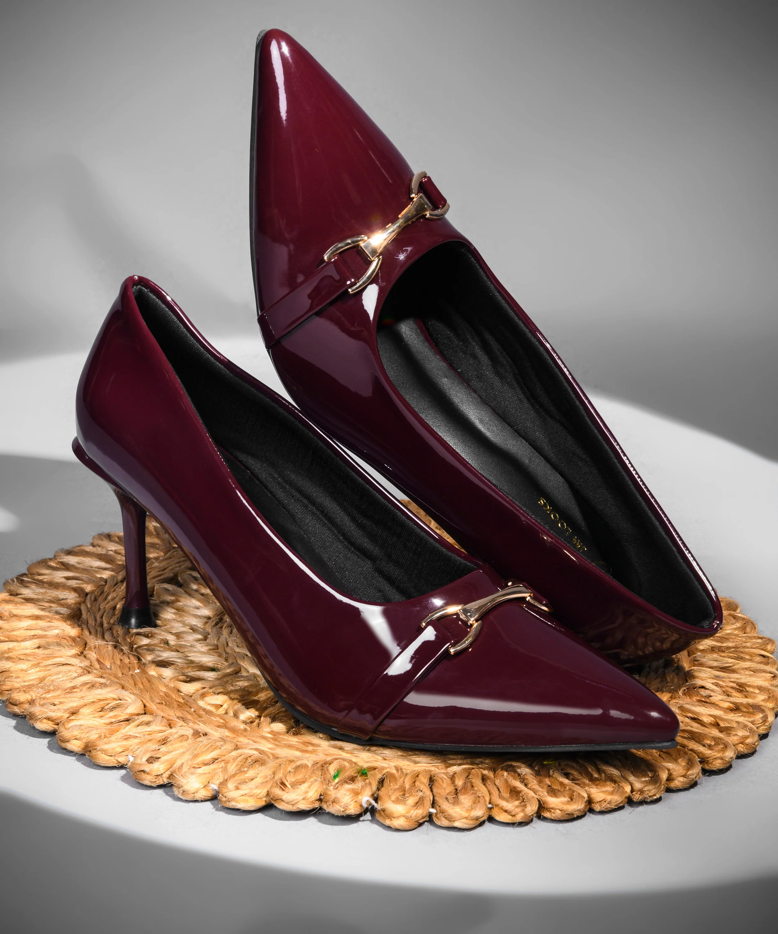 Pointed-Toe Heels with Metal Accent - Image 16