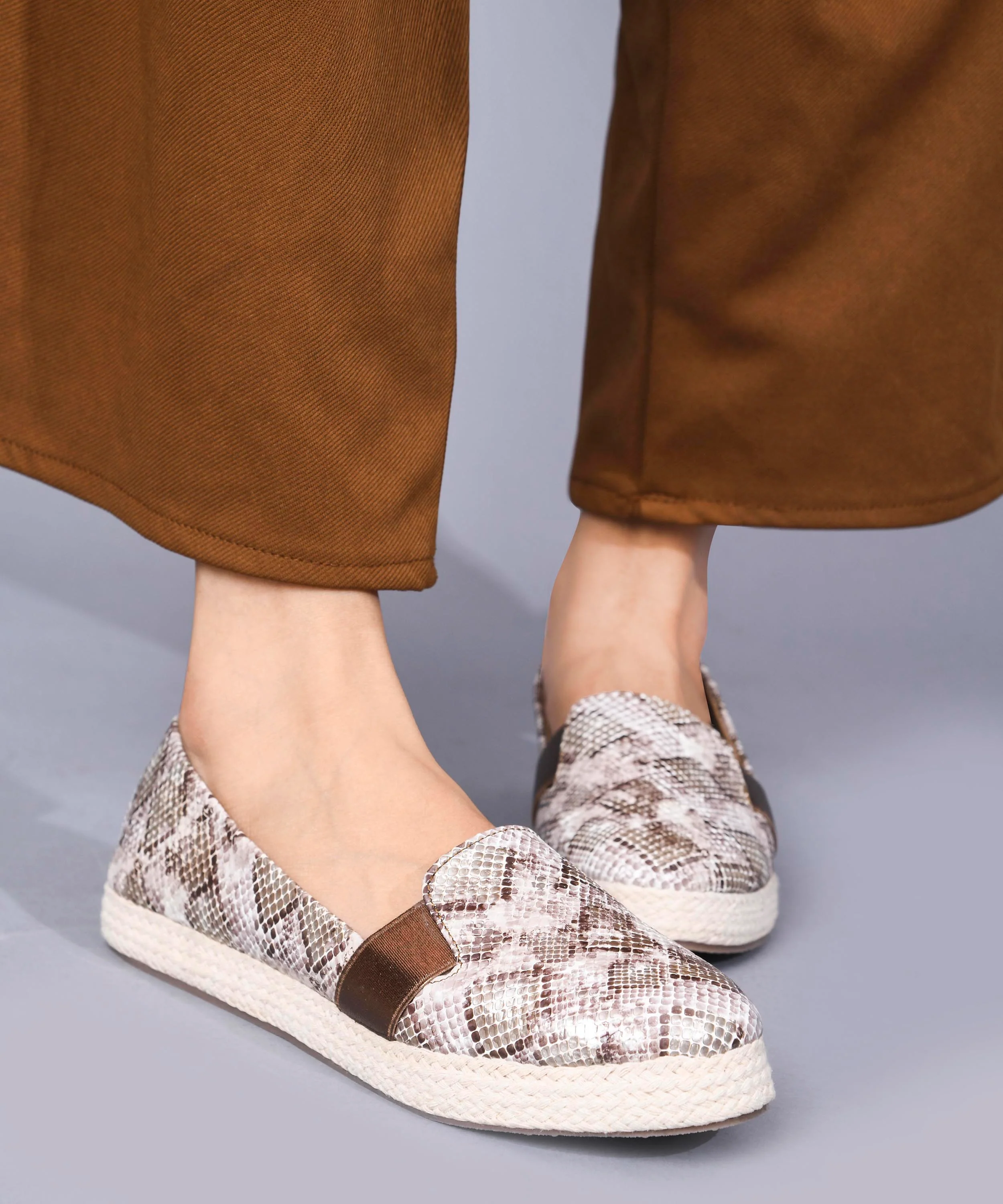 Printed Slip-On Casual Shoes