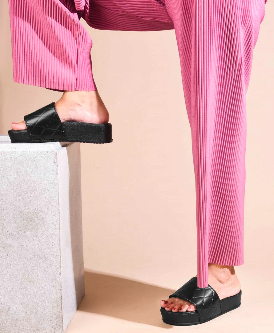 Jm Looks Quilted Strap Platform Slides - Image 10