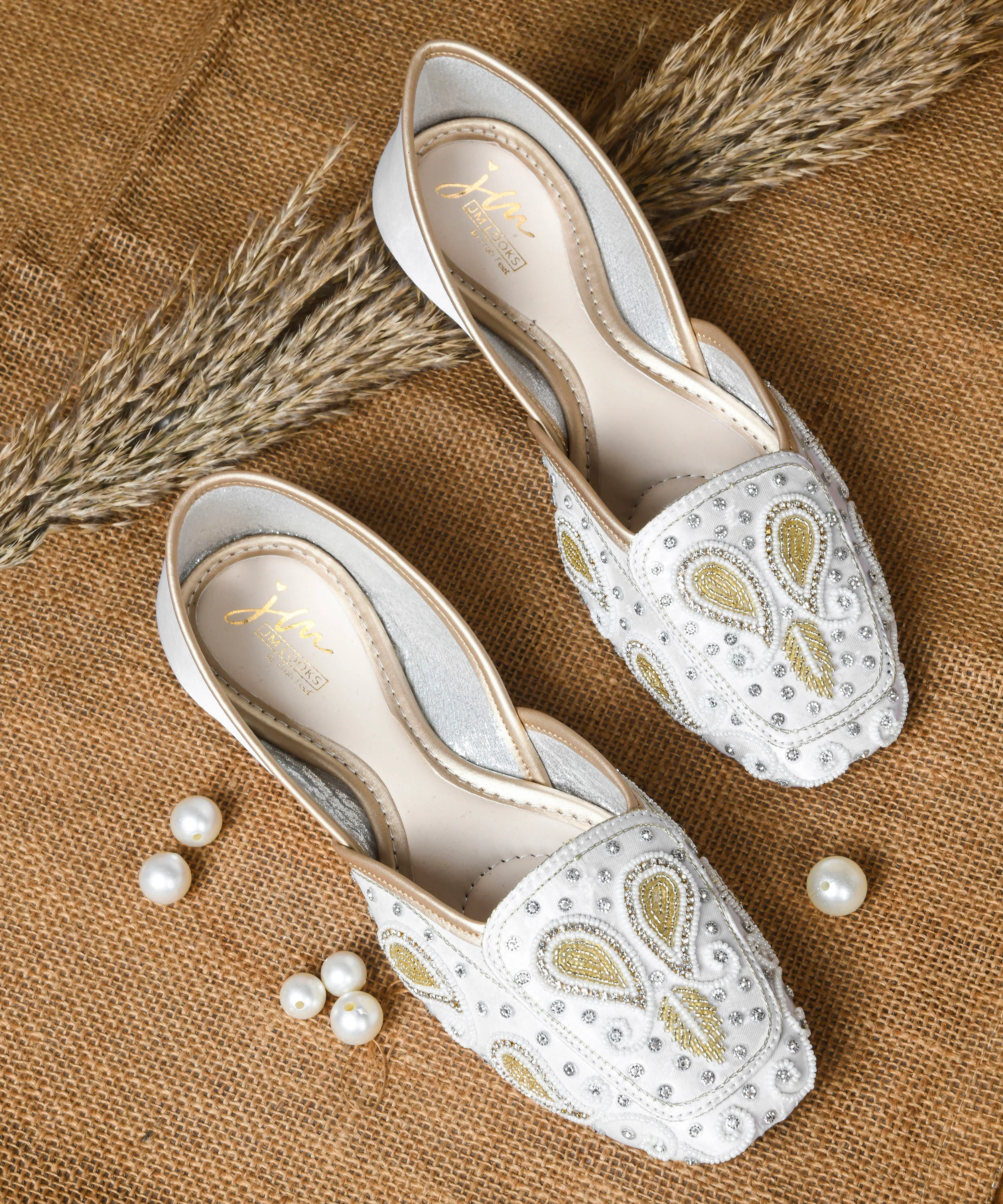 Royal Stone & Threadwork Ethnic Juttis - Image 13