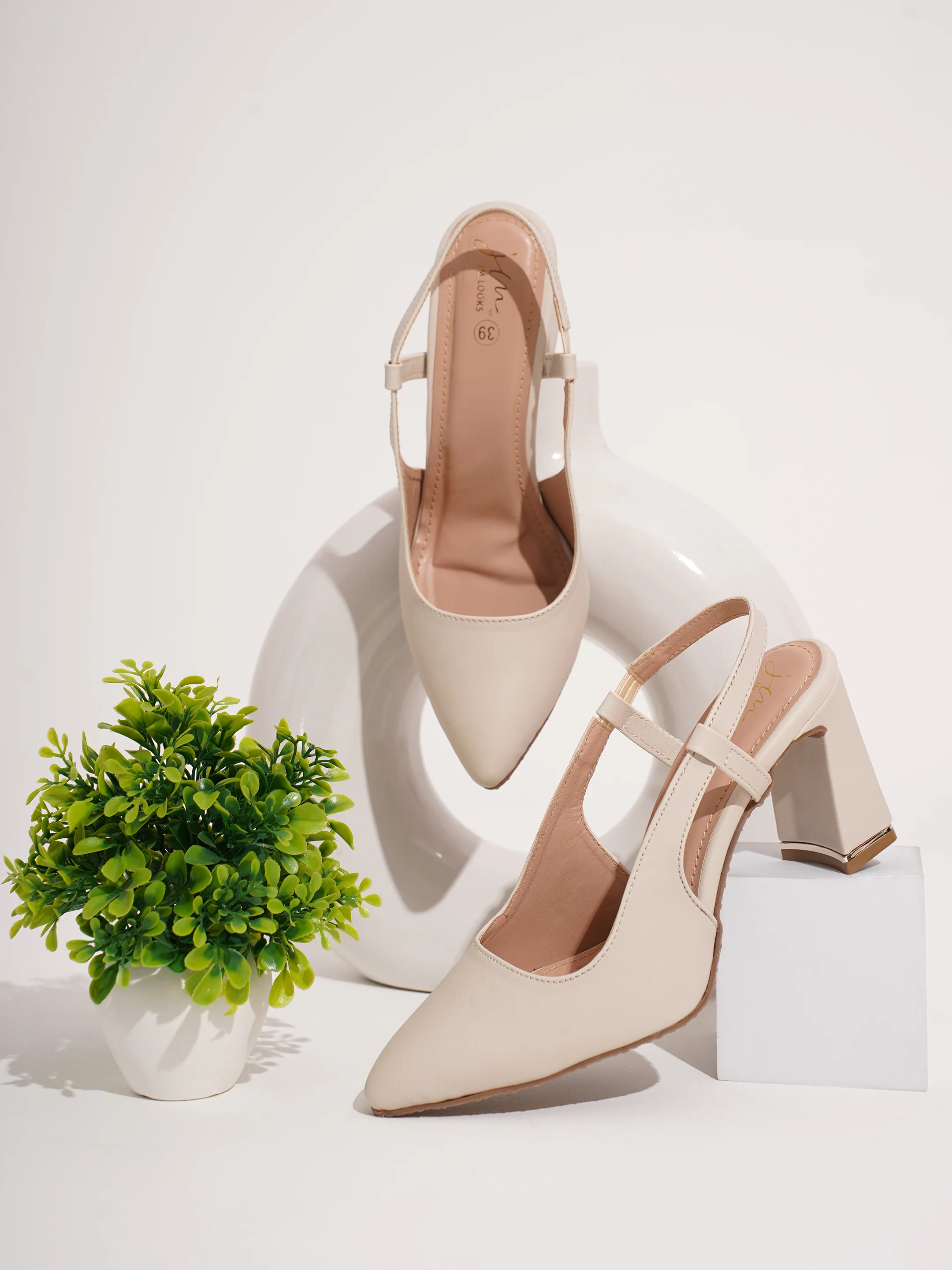 Slingback Block Heel Pumps with Pointed Toe - Image 15