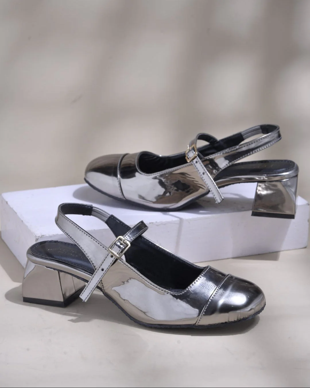 Slingback Glossy Block Heels With Buckle - Image 3