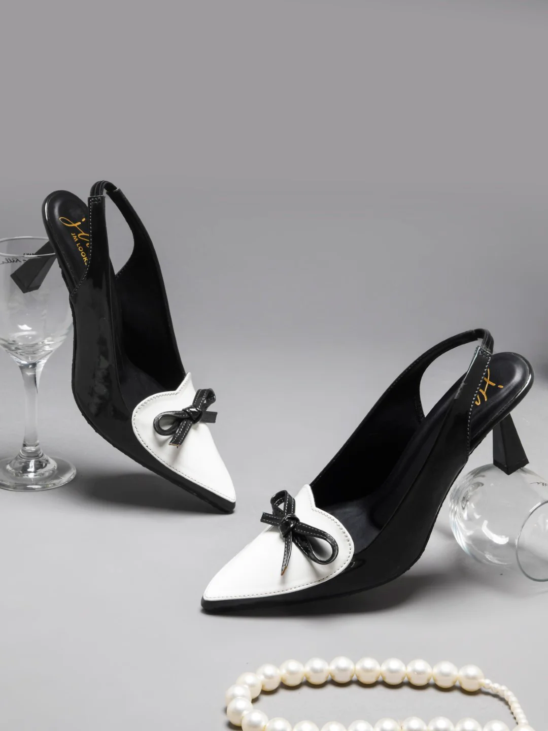 Slingback Kitten Heels with Pointed Toe and Bow
