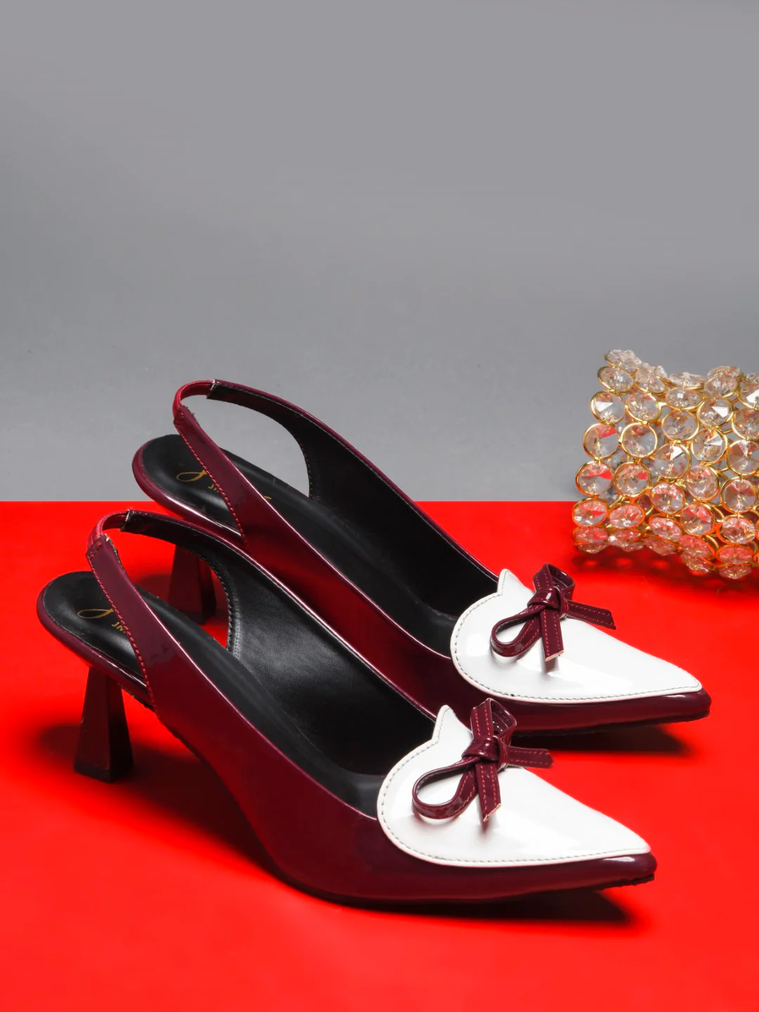 Slingback Kitten Heels with Pointed Toe and Bow - Image 7