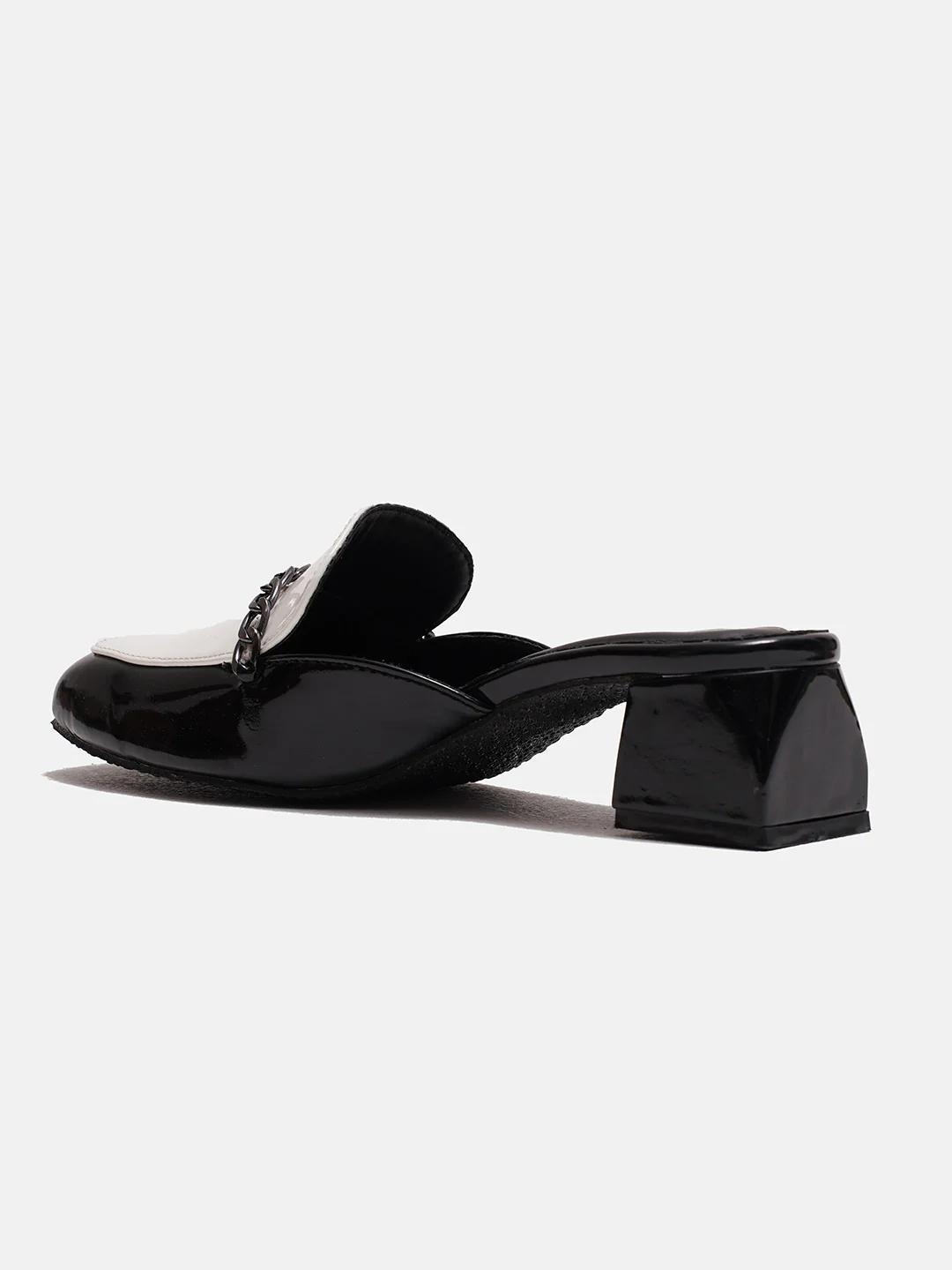 Slip-On Loafers with Chunky Heel and Chain Accent - Image 15