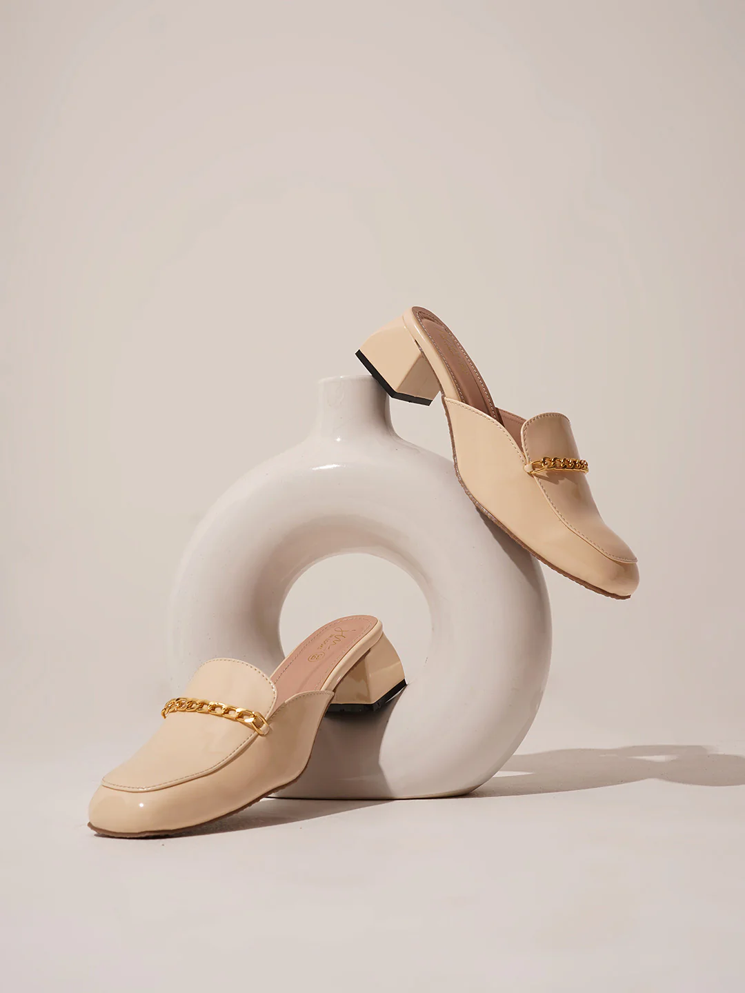 Slip-On Loafers with Chunky Heel and Chain Accent - Image 16