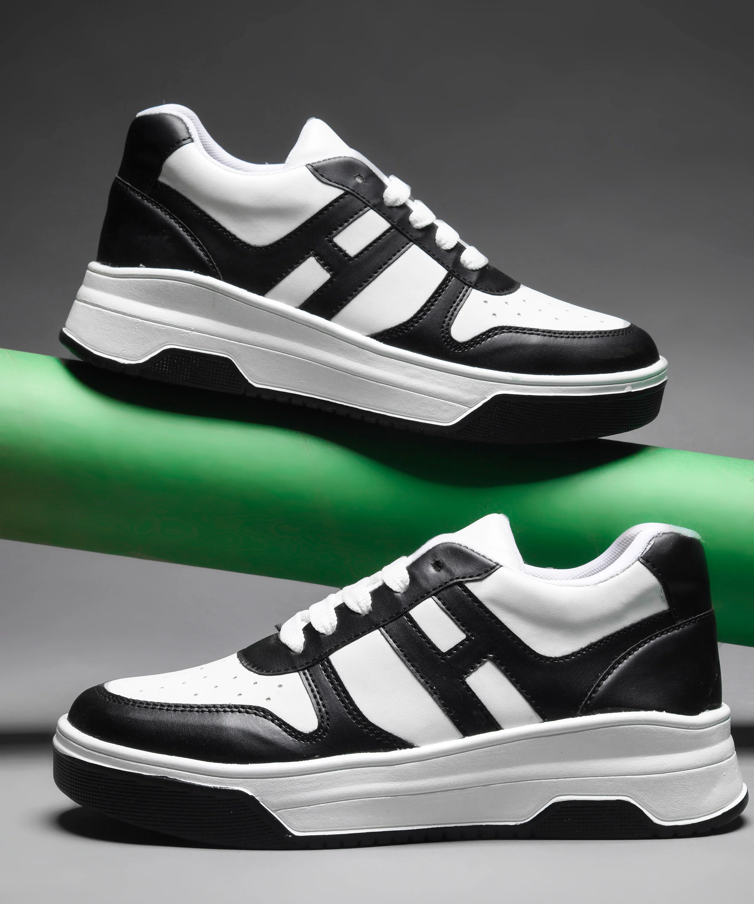 Sneakers with Bold Design & Elevated Sole - Image 2