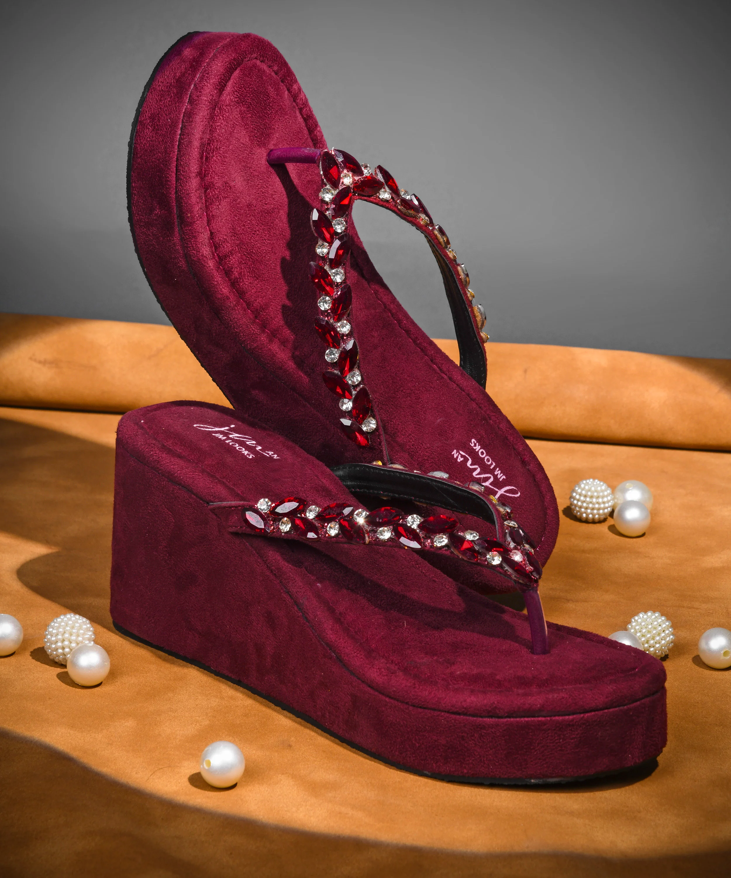 Statement Wedge Toe-Ring Sandals - Image 17