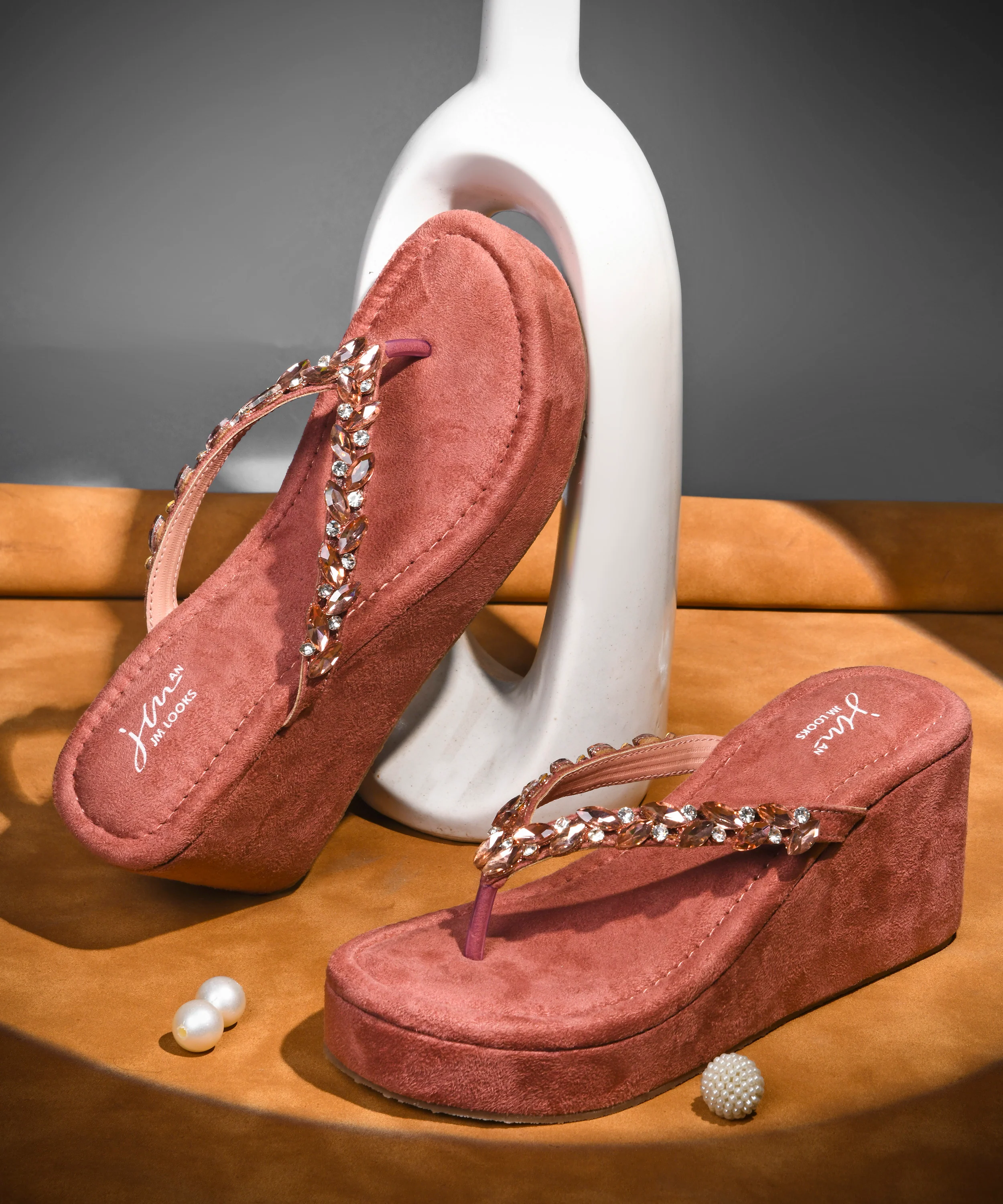 Statement Wedge Toe-Ring Sandals - Image 22