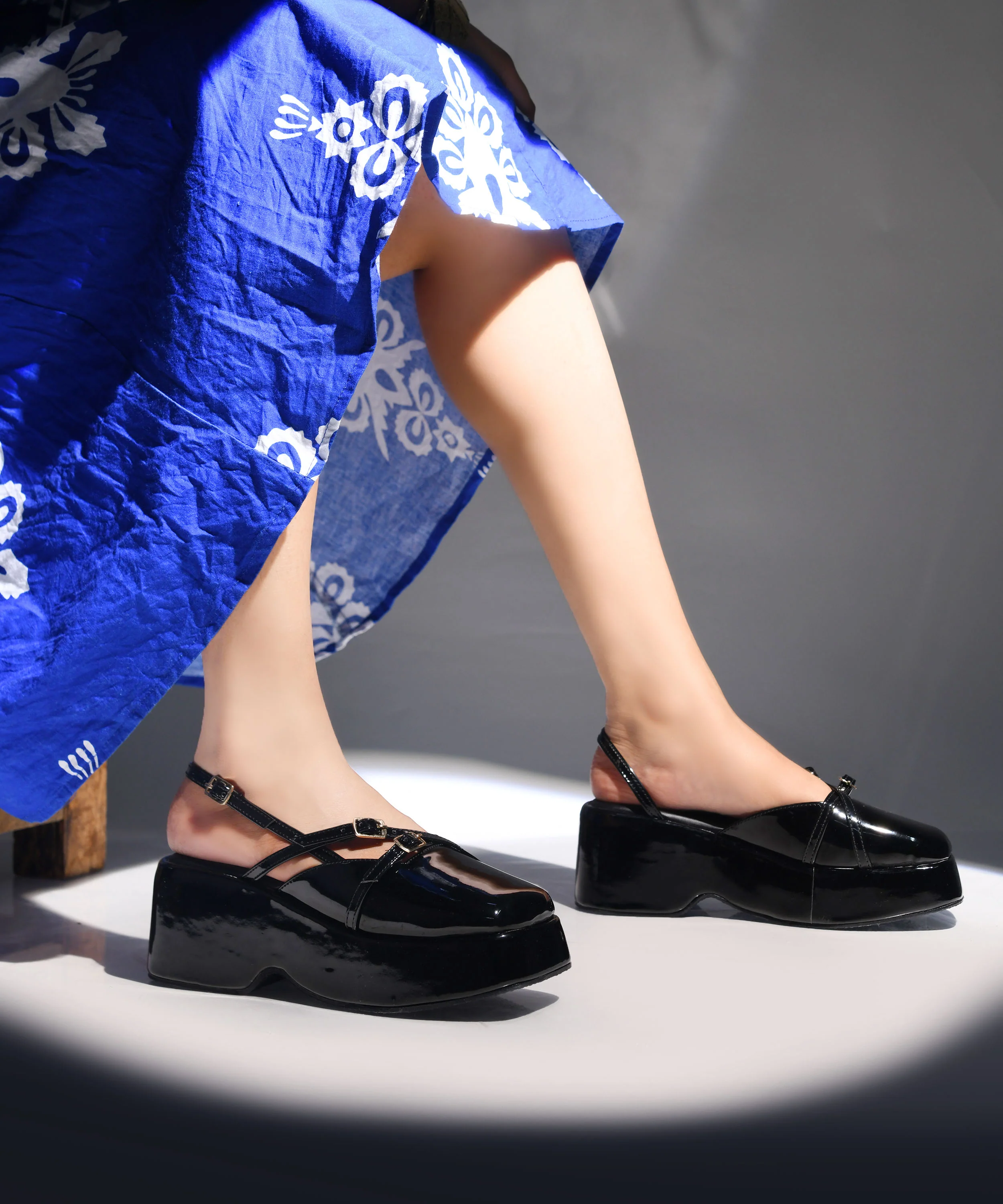 Strappy Buckle Platform Shoes - Image 3