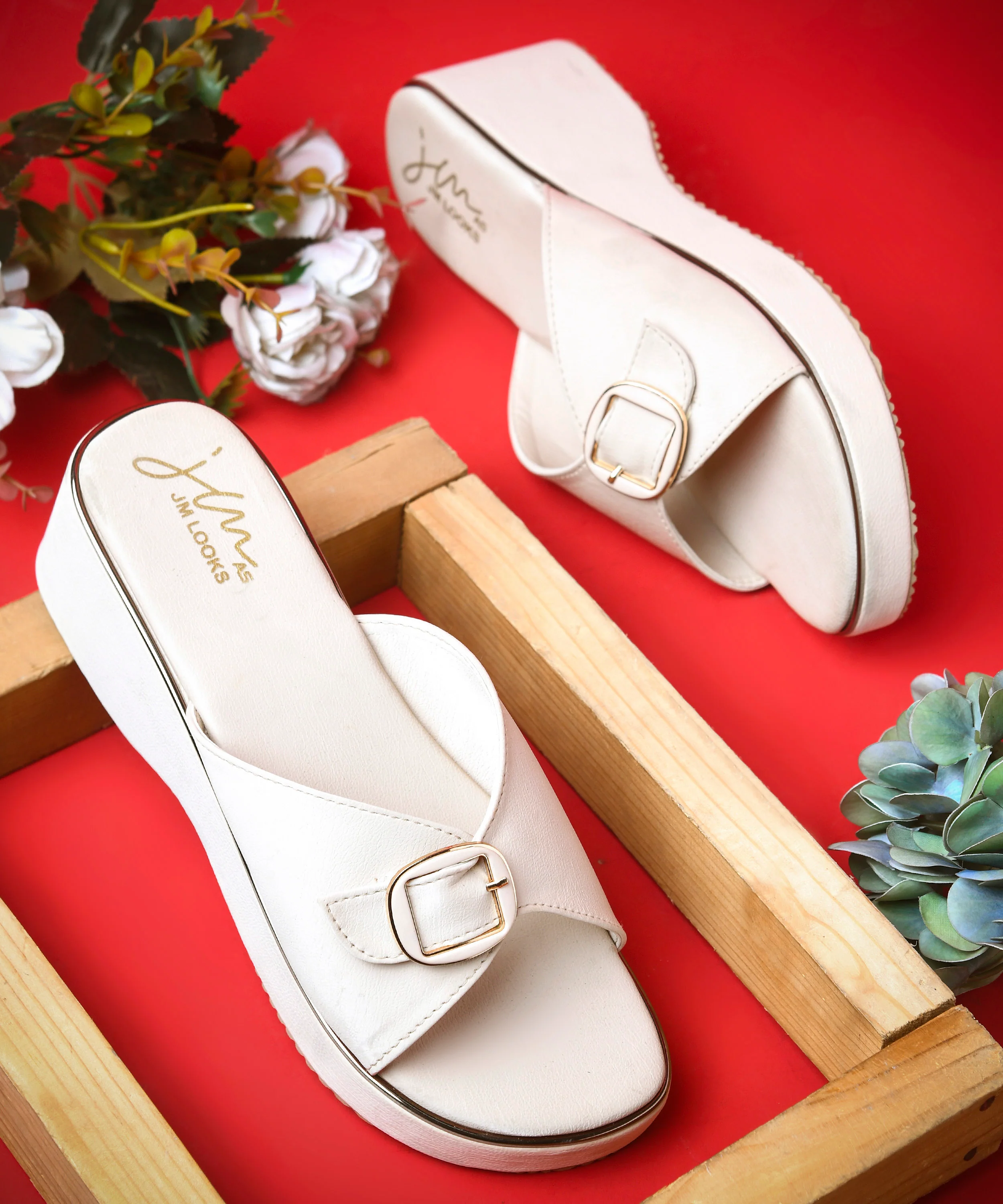 Stylish Buckle Strap Wedge Sandals - Image 9