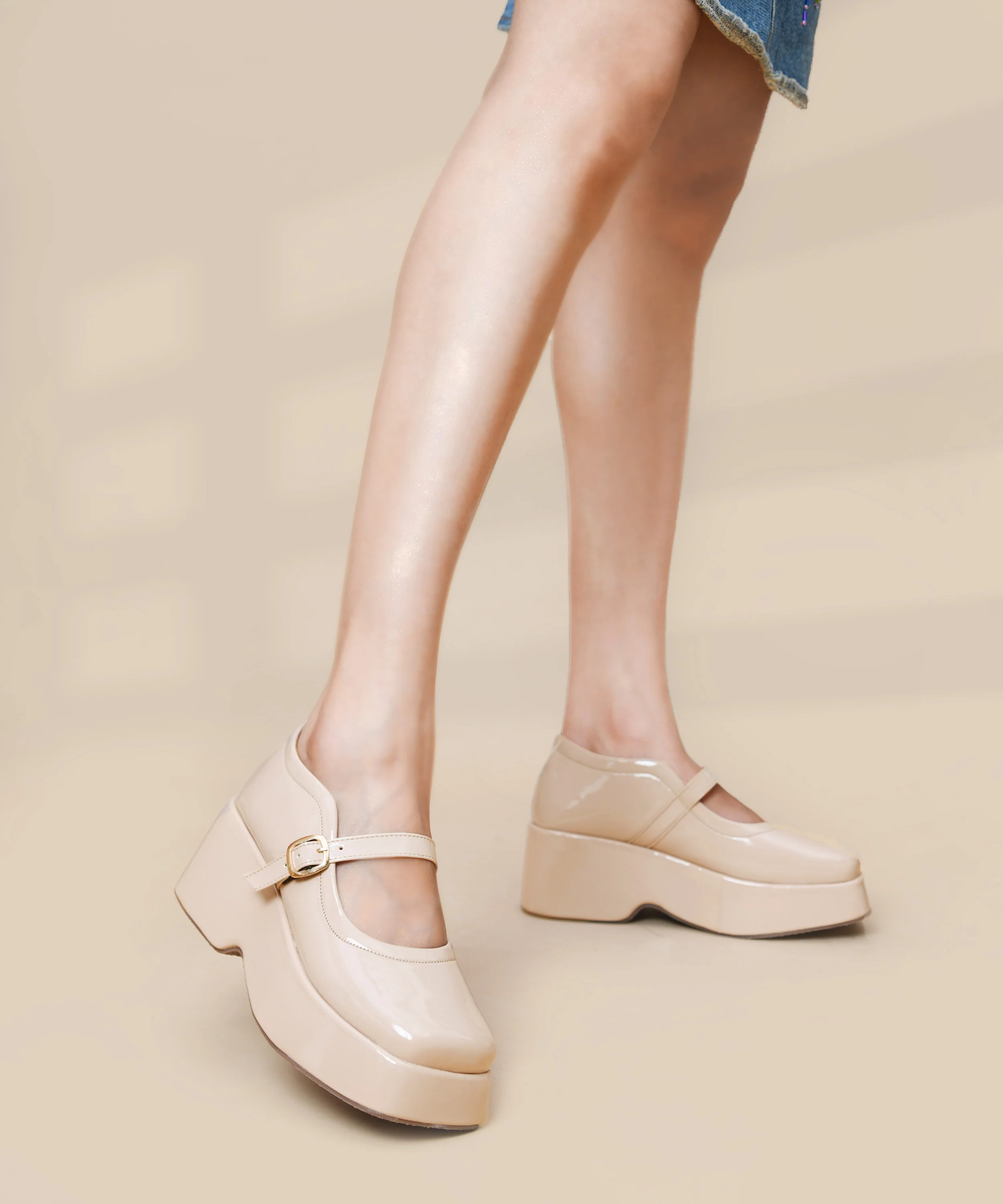 Stylish Chunky Mary Jane Sandals with Adjustable Strap - Image 14