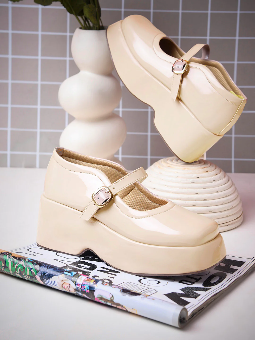 Stylish Chunky Mary Jane Sandals with Adjustable Strap - Image 16