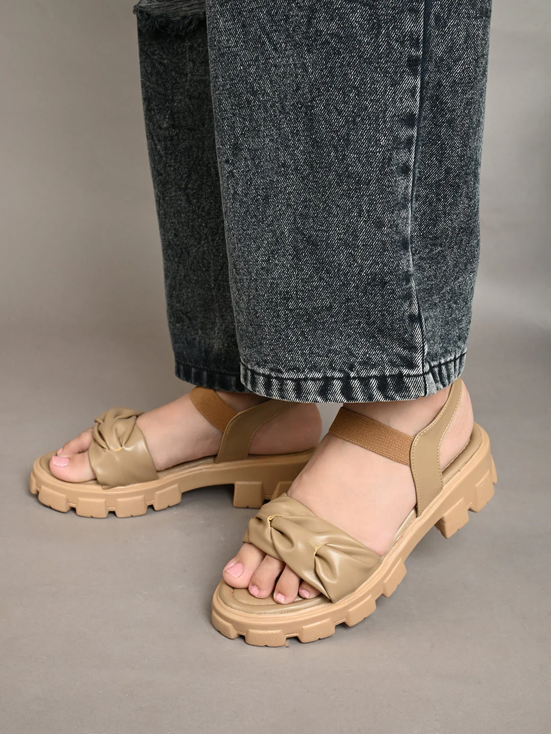 Jm Looks Chunky Bow Ankle Strap Sandals for Women & Girls - Image 4