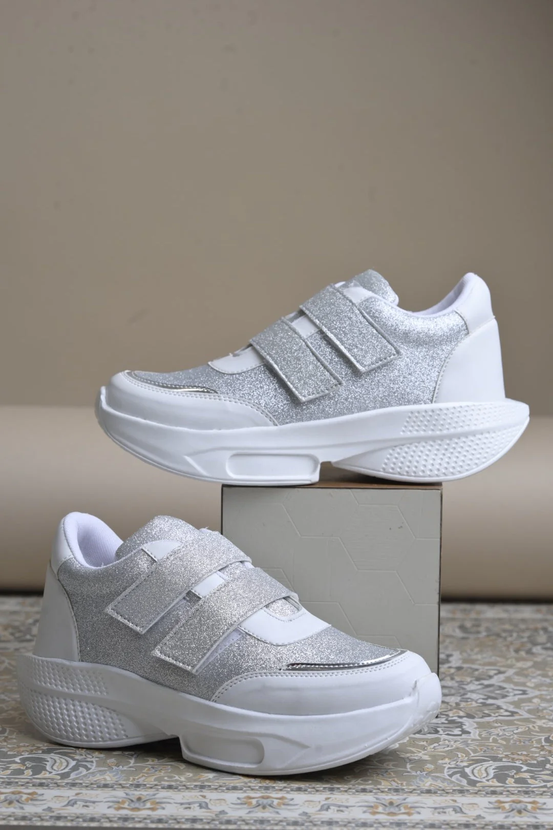 Jm Looks Glitter Strap Velcro Sneakers
