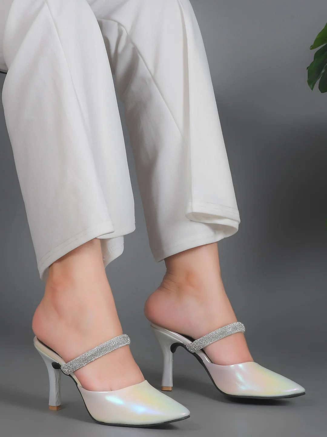 Stylished-Toe Embellished Stilettos - Image 10