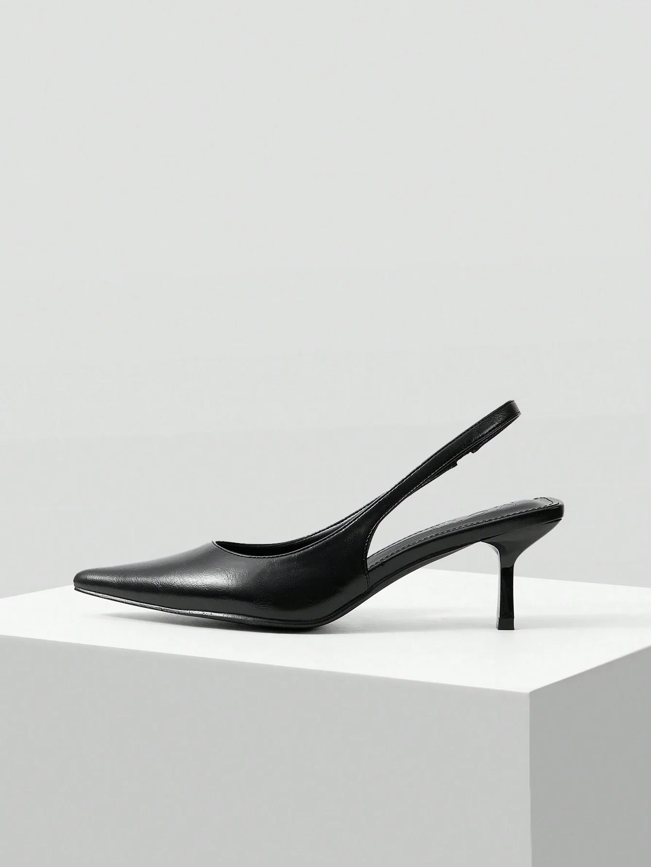 Stylished-Toe Stilettos with Buckle Closure - Image 11