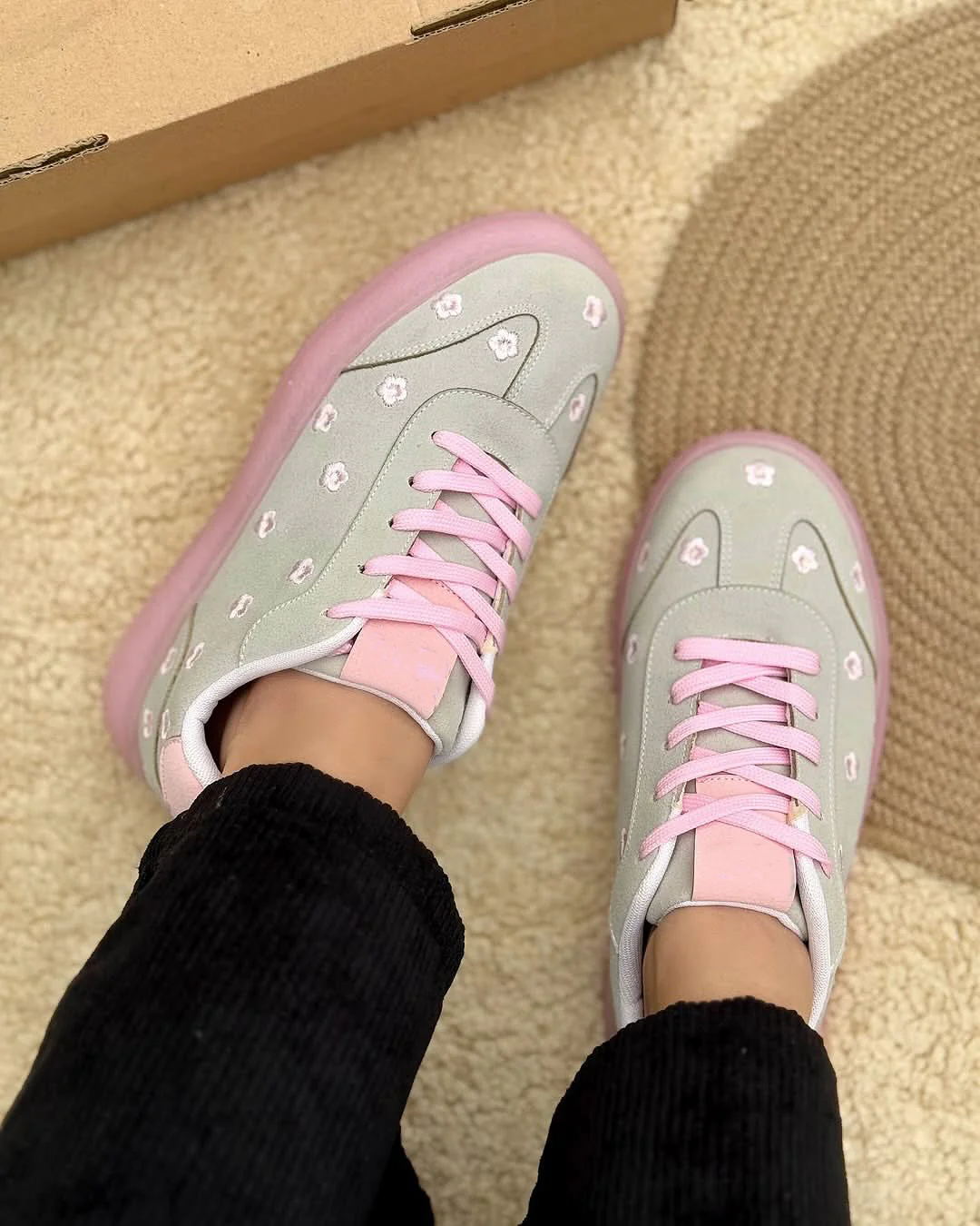 Suede Flower Printed Low-Top Sneakers - Image 13
