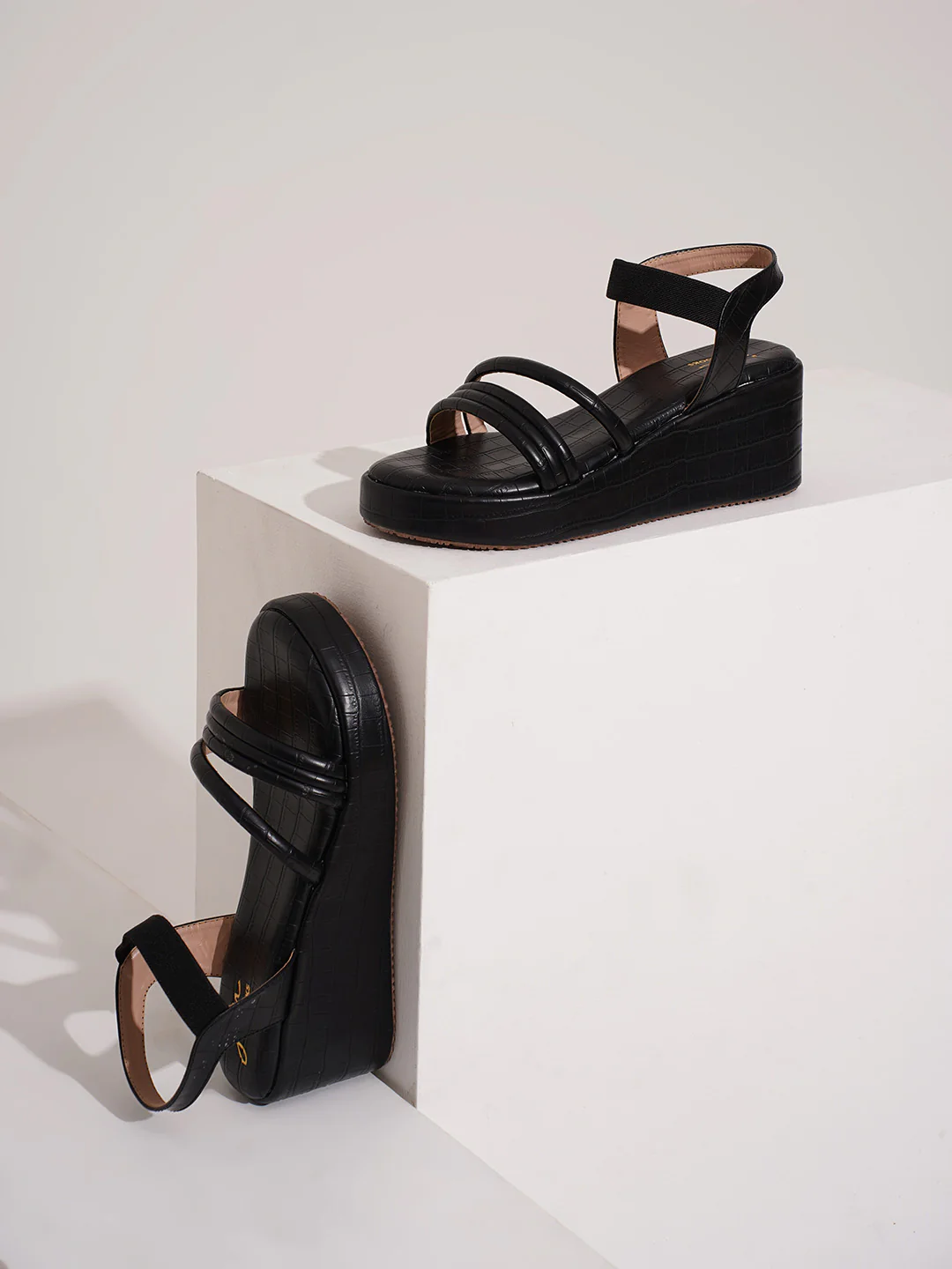Textured Platform Sandals with Elastic Ankle Strap - Image 4